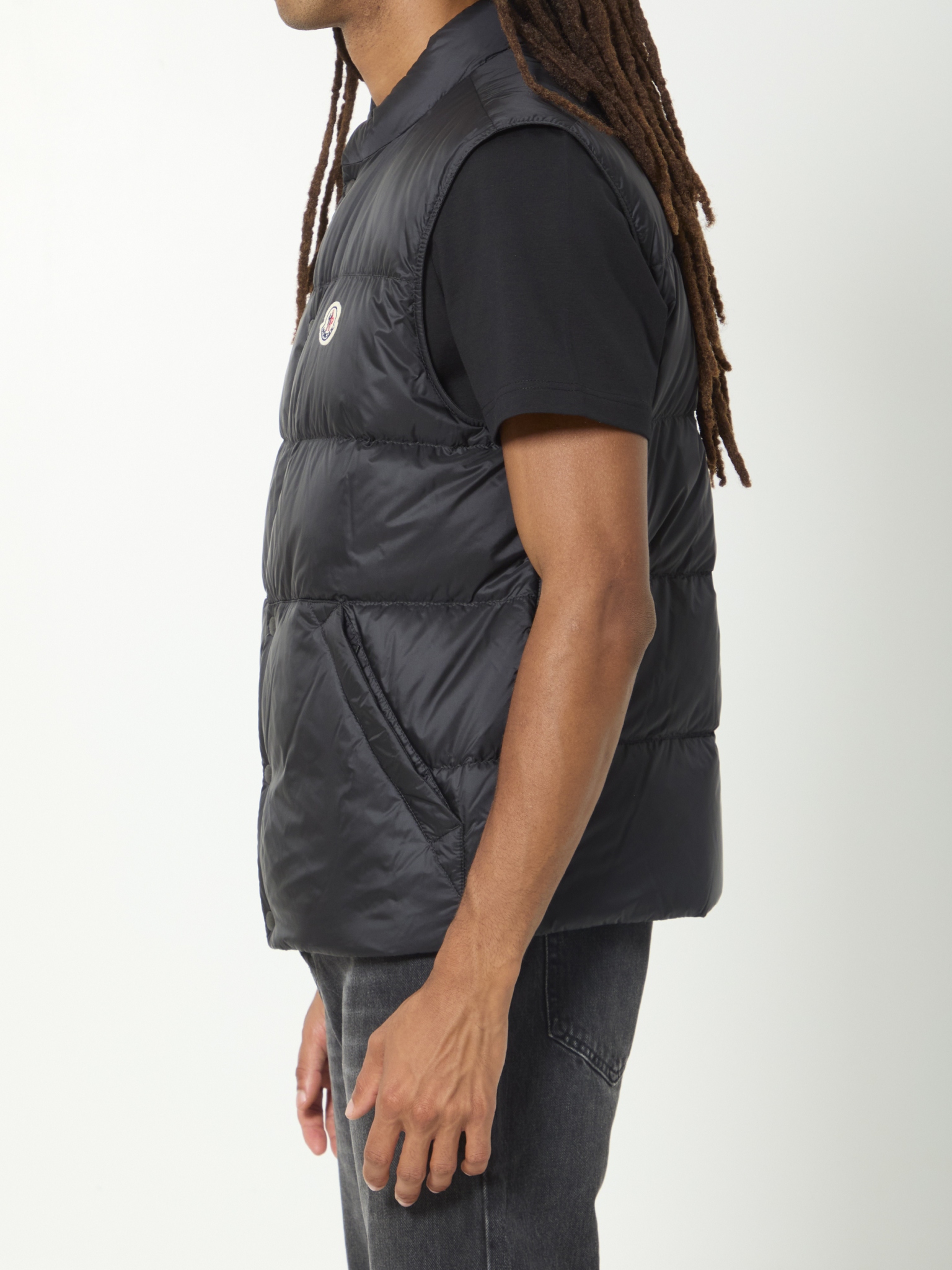 [Moncler] Down Vest FW26 L20911A00028_597YF_999