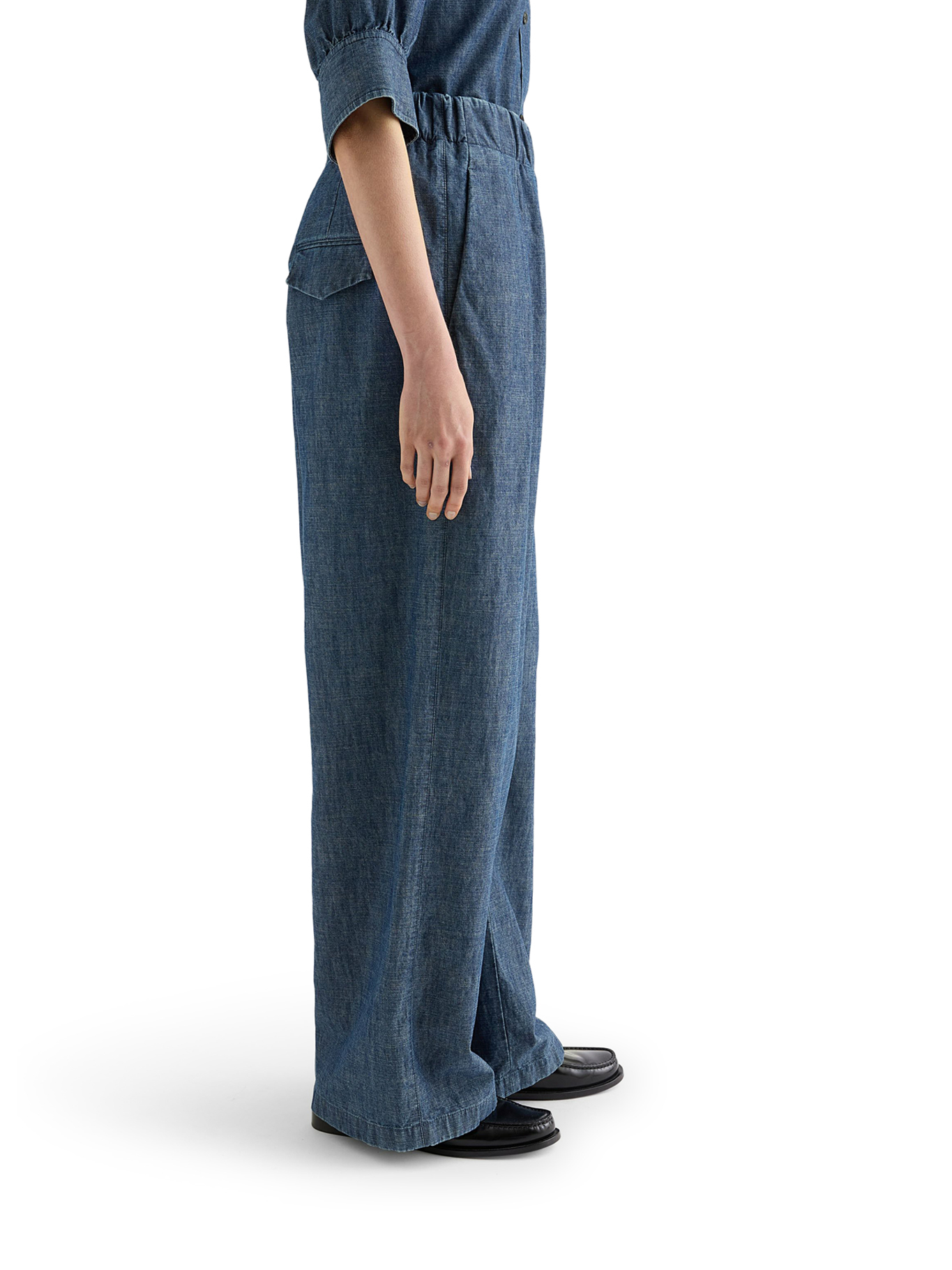 [Jil Sander] Trousers SS26 J02KA0391J45323406 INDIGO