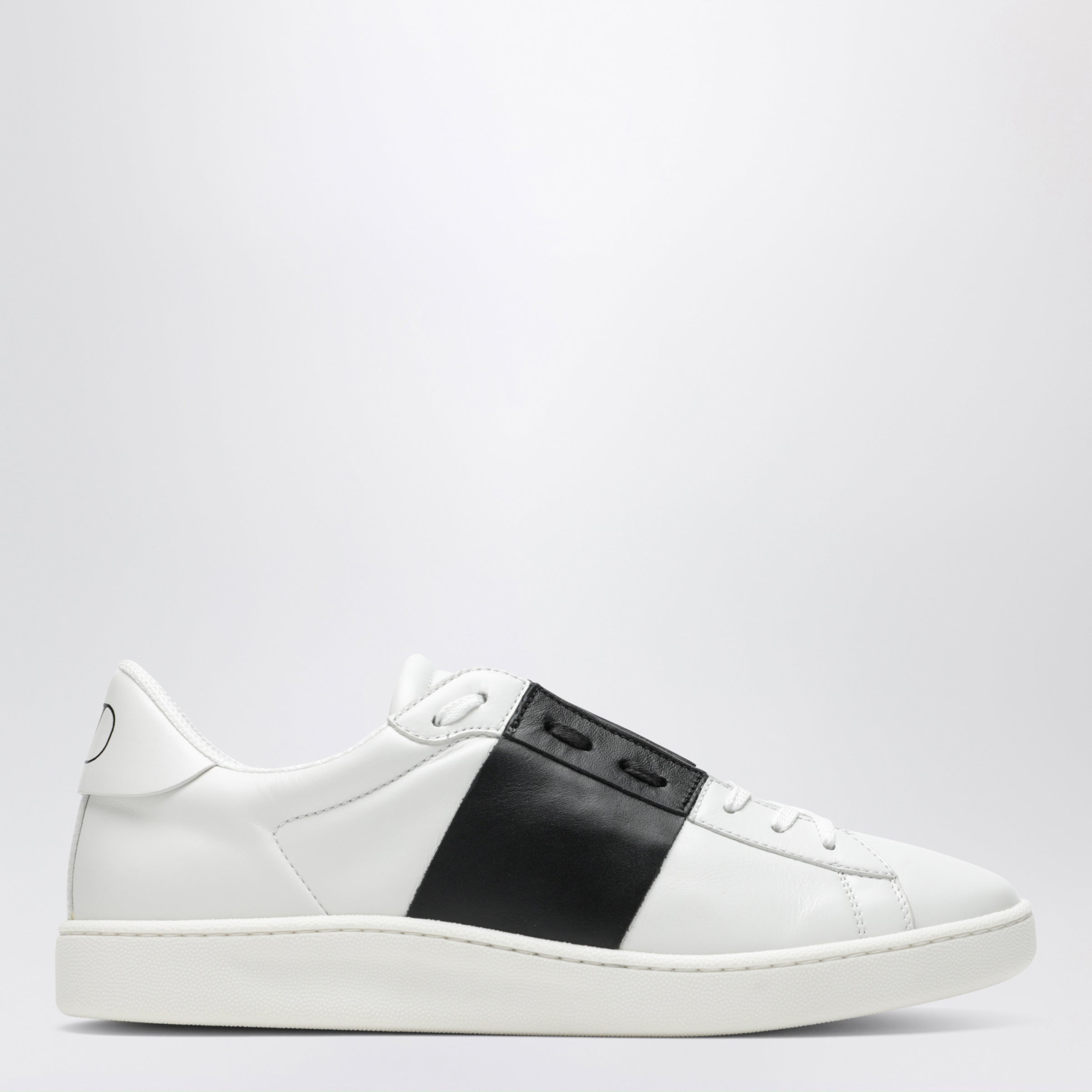 [Valentino Garavani] Sneakers FW26 9Y2S0N84BYA