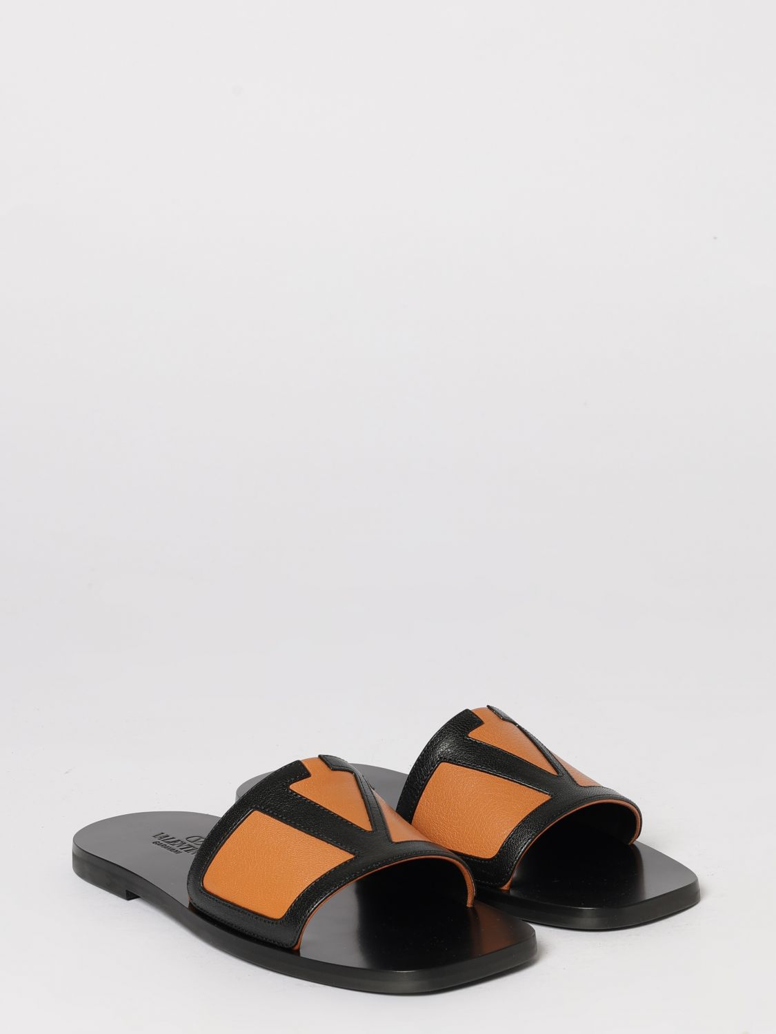 [Valentino Garavani] Sandals SS26 8Y2S0J72THG RB8