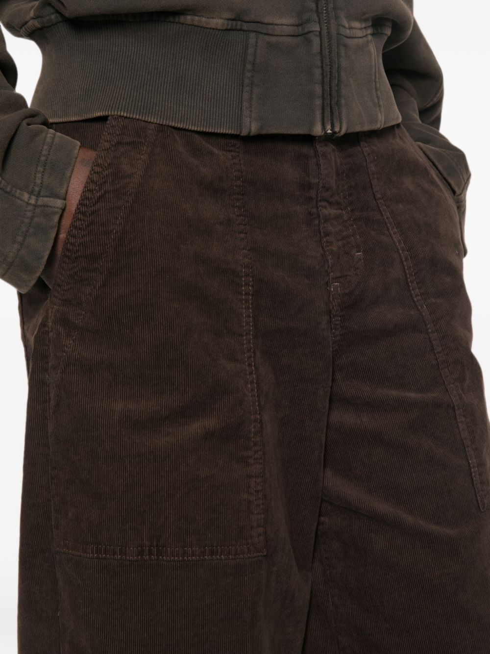 [Closed] Jeans FW26 C2173438Z30963
