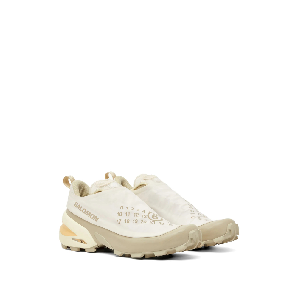 [MM6 MAISON MARGIELA X SALOMON] Sneakers SS26 P7624 S59WS0249 HB423