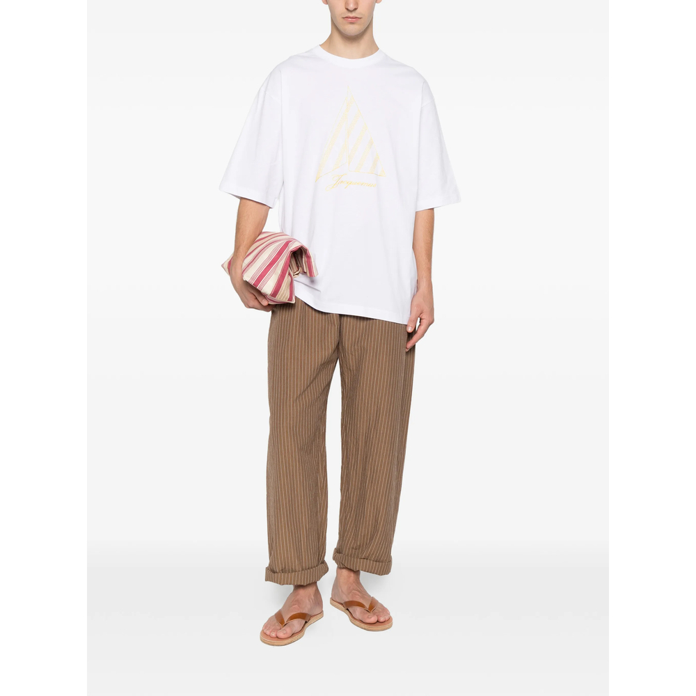 [JACQUEMUS] T-shirts Short Sleeve FW26 TSU00321 AJ00285 1NH