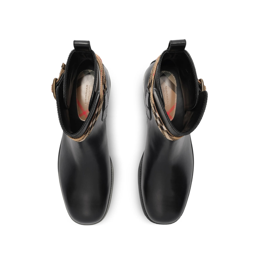 [Burberry] Ankle Boots FW26 8128778 LF HUNTLEY A1189