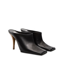 [Alaia] Sandals SS26 AA3M2015I106999