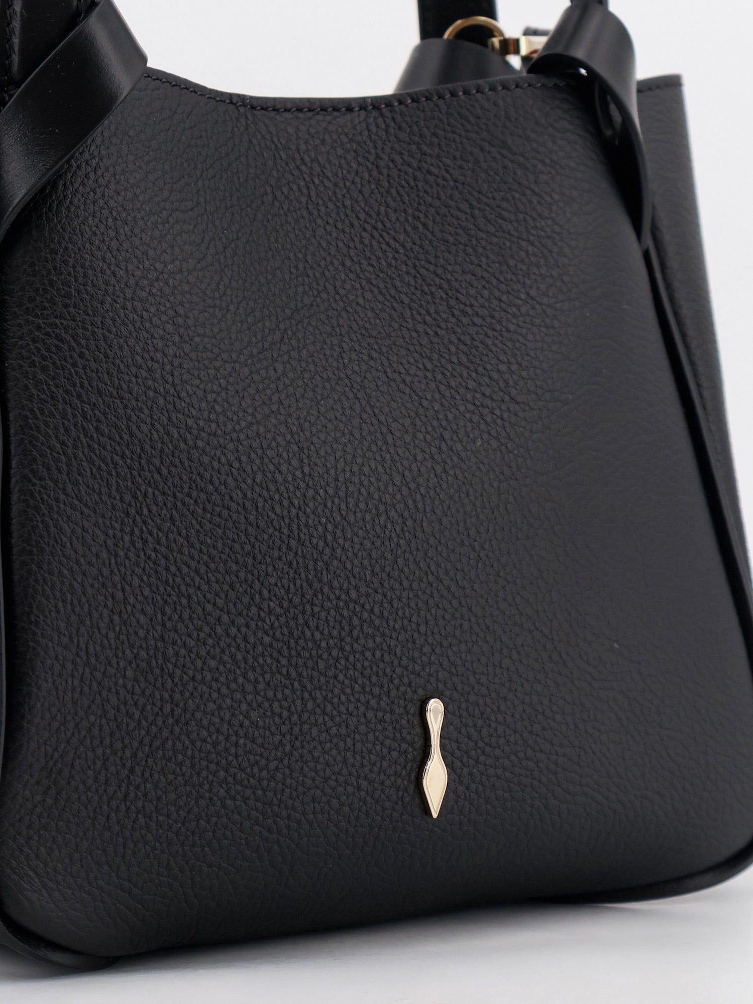 [Christian Louboutin] Shoulder bag FW26 3265051BK01