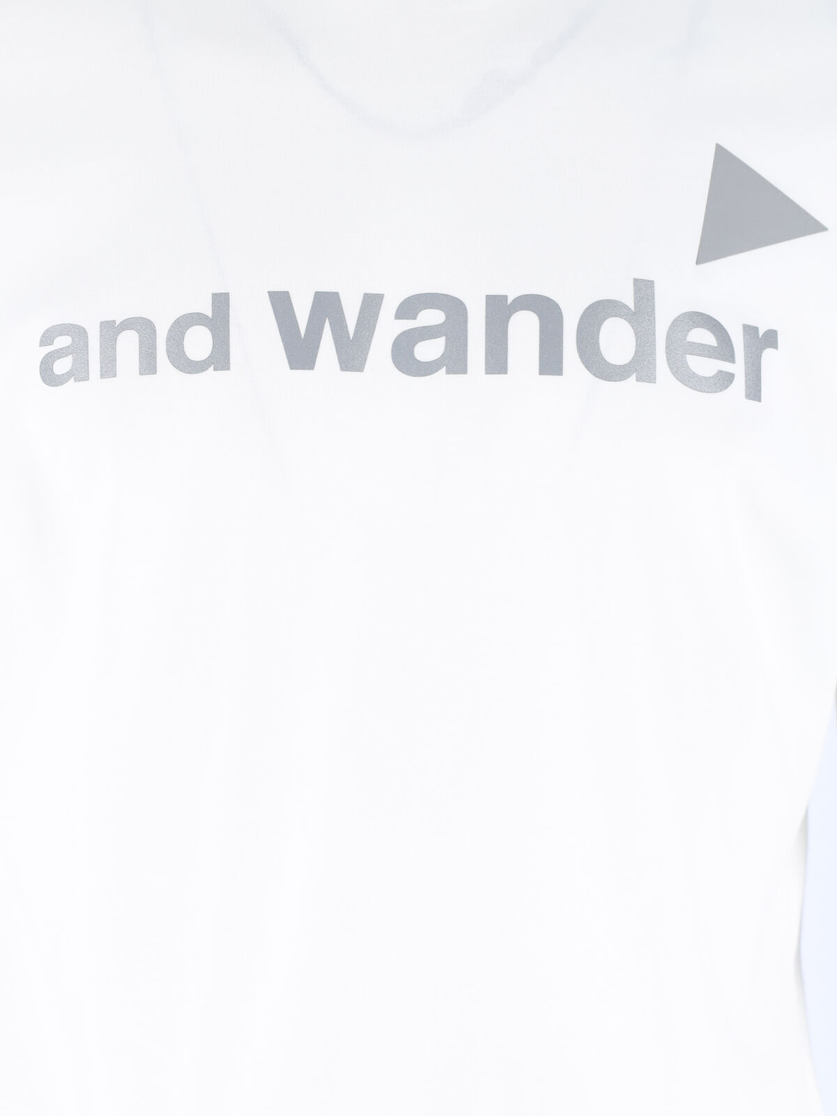 [and Wander] T-shirts Short Sleeve SS26 5746184074030