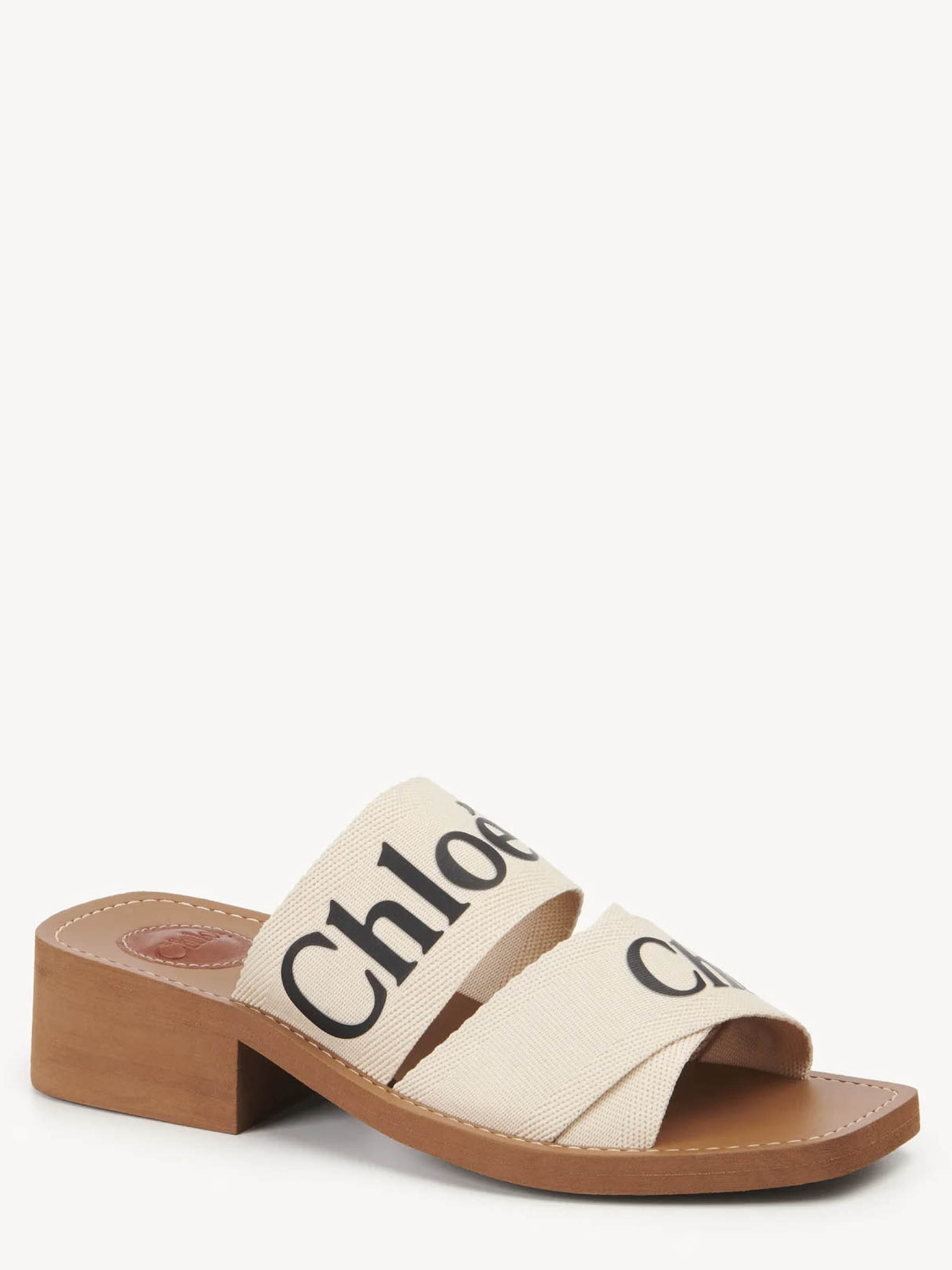 [Chloe] Sandals FW26 CHC22U550Z3101