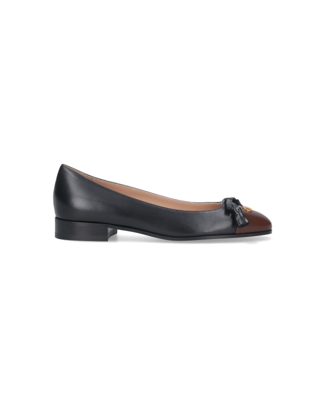 [Valentino Garavani] Flat shoes FW25 7W2S0MR8DDTBXV