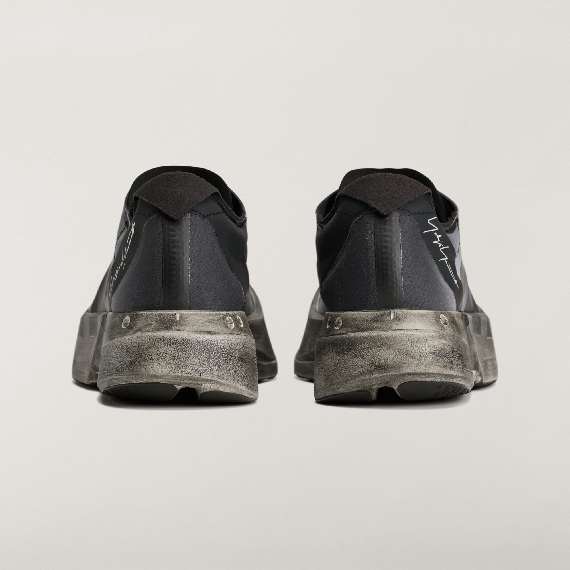 [Y-3] Sneakers FW26 KI7128
