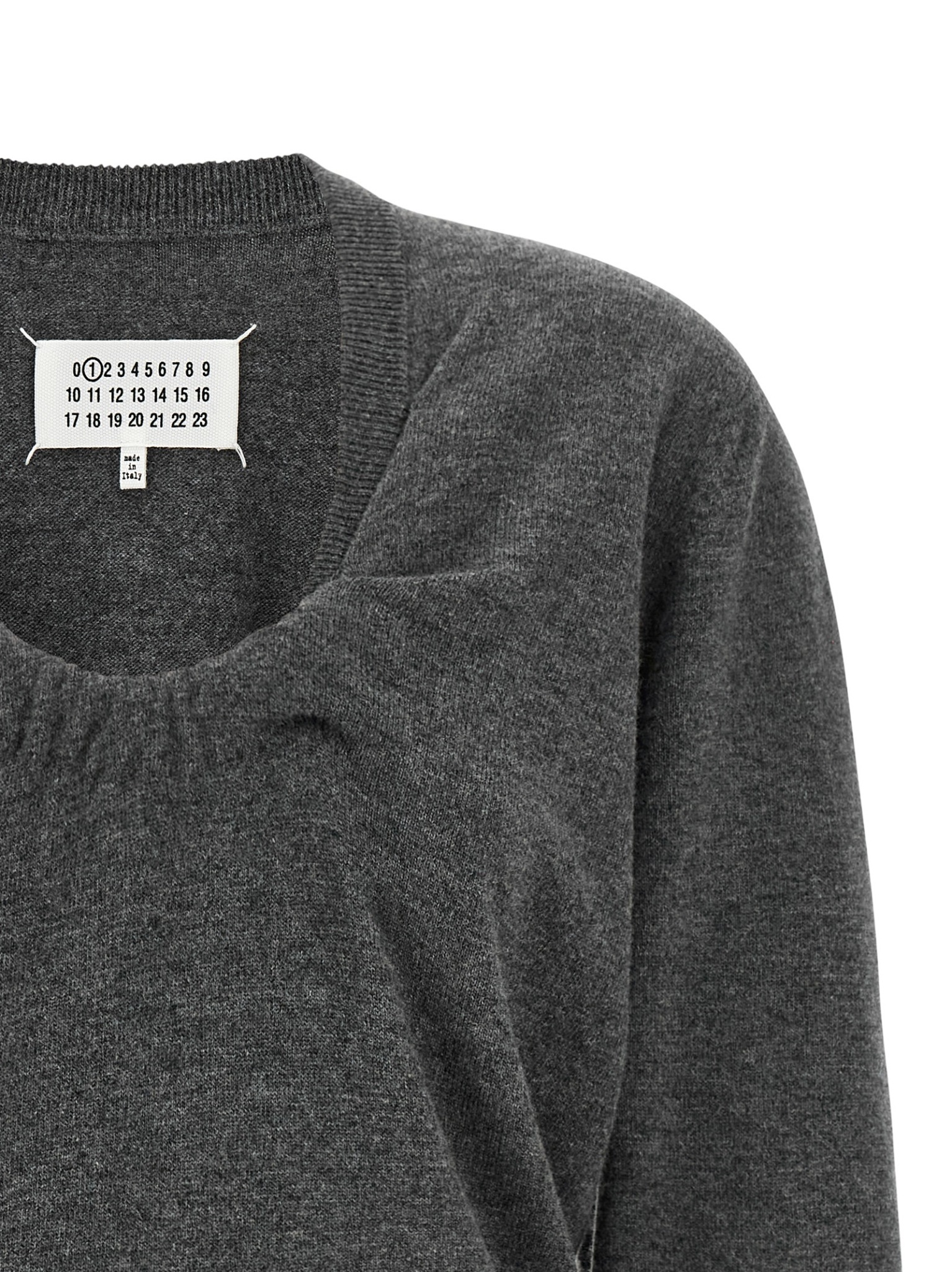 [Maison Margiela] Knitwear FW26 S51HL0055M13302859