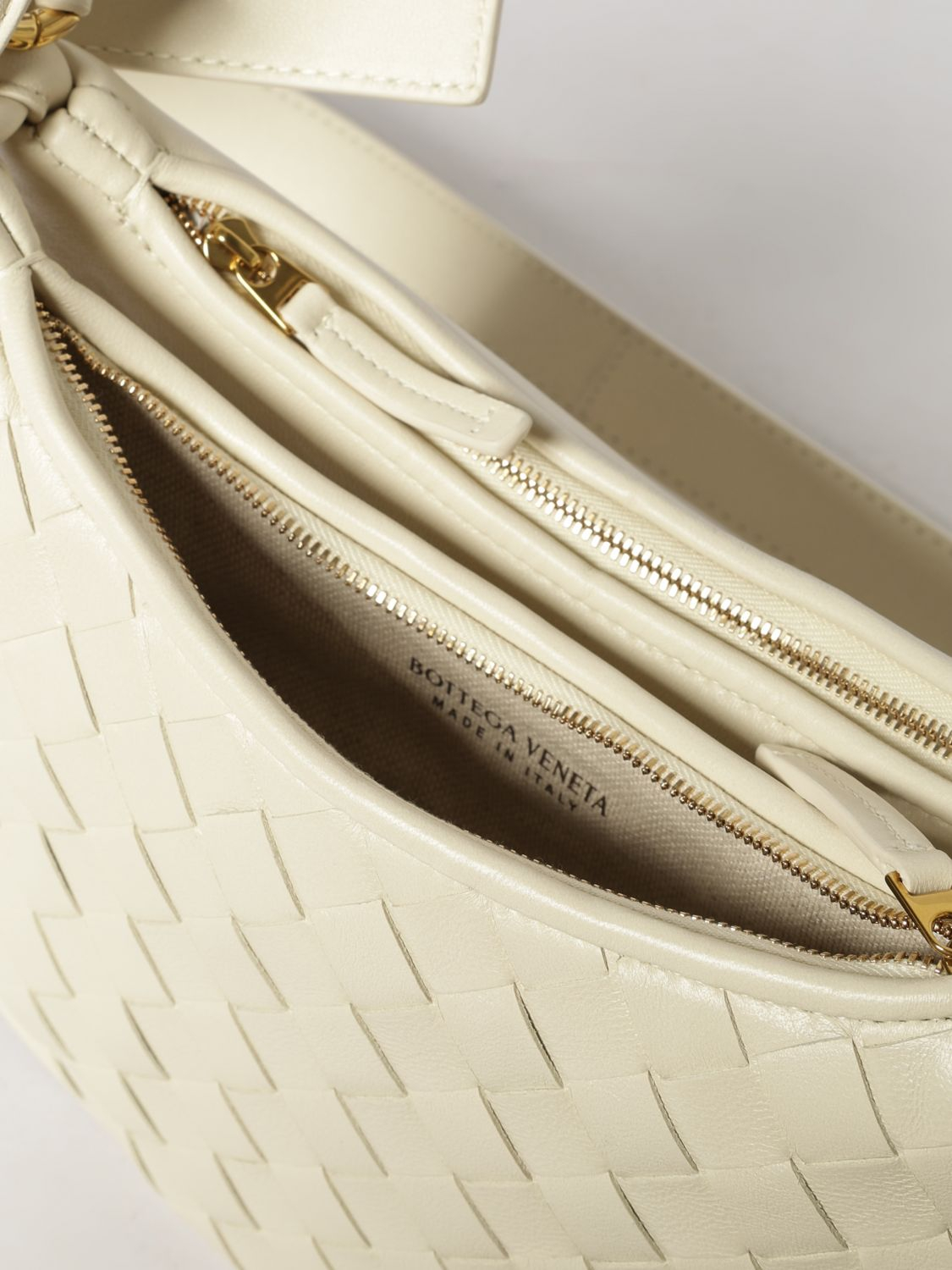 [Bottega Veneta] Cross body bag SS26 796638V1W51 9195