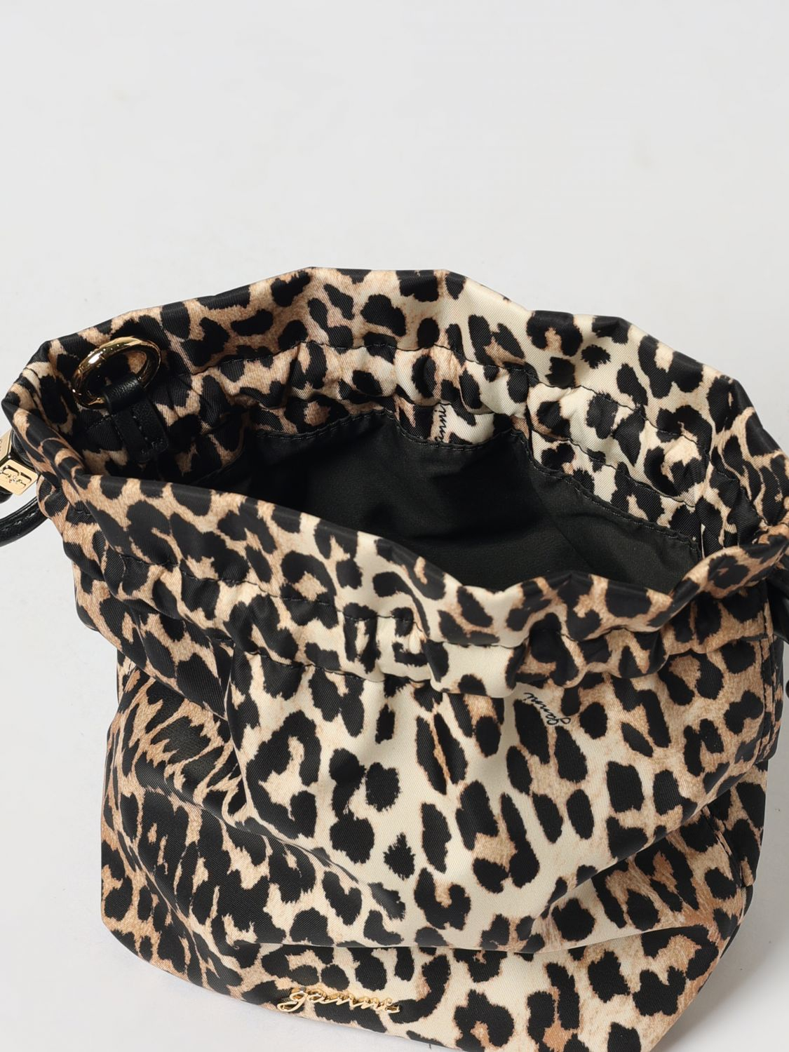 [GANNI] Pouch SS26 B3010069 859
