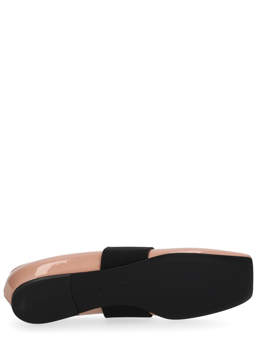 [Givenchy] Flat shoes FW25 BE5010E2FF_272