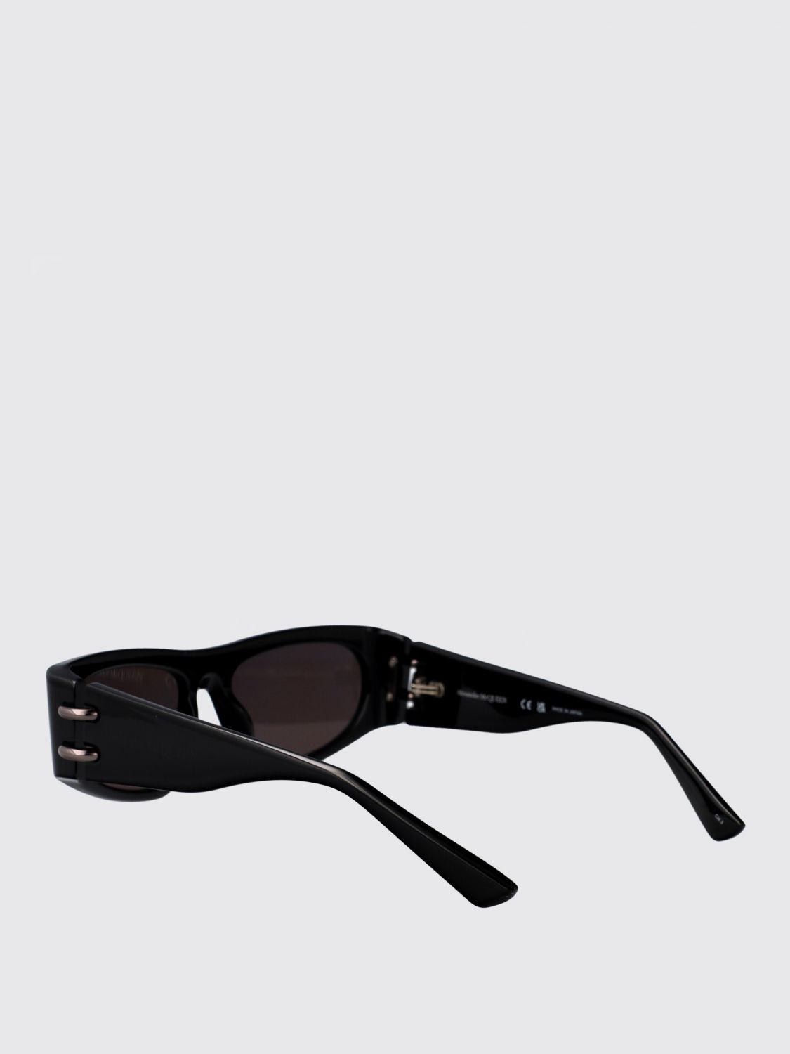 [McQueen] Sunglasses SS26 AM0471S 001