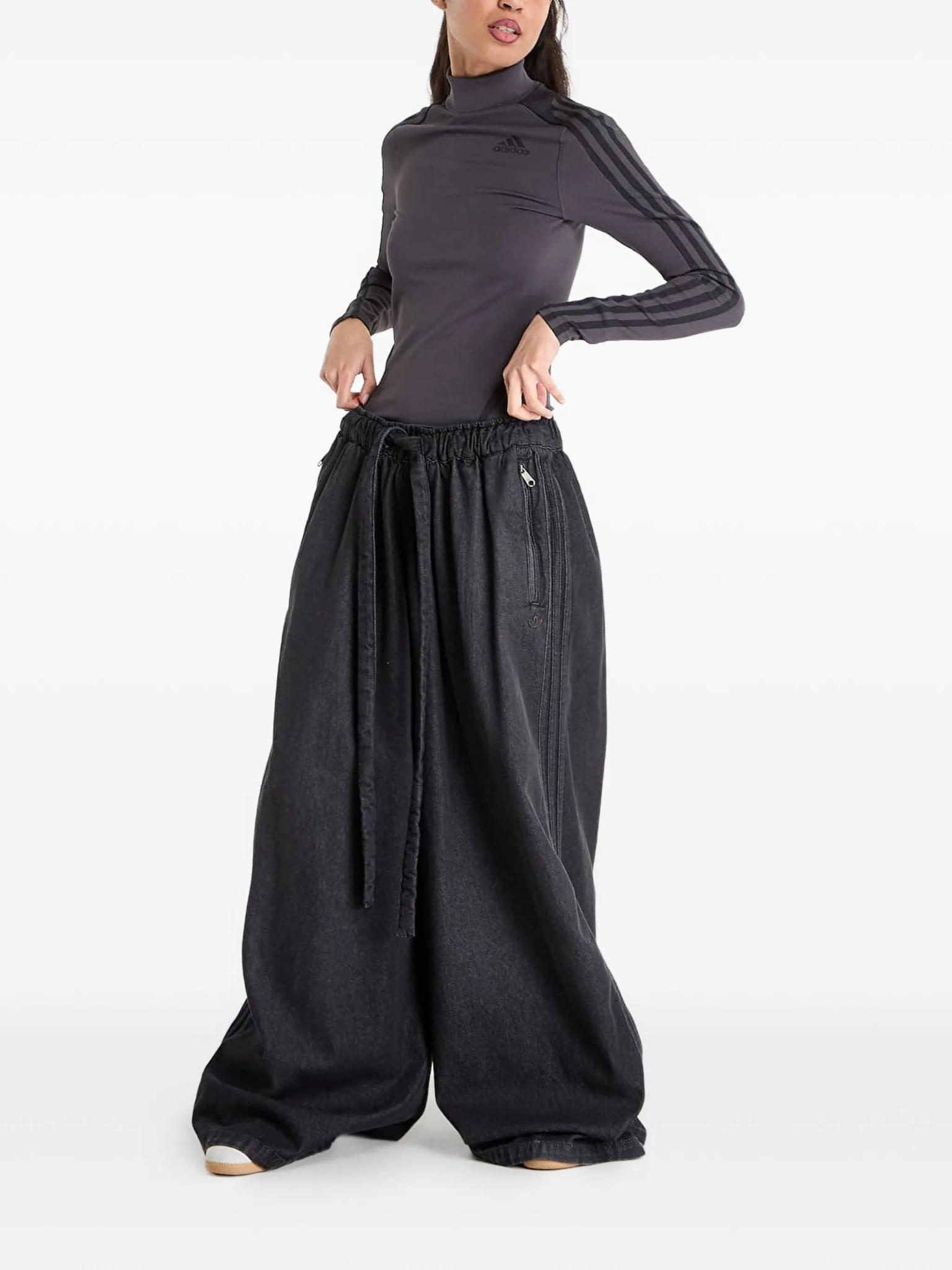 [ADIDAS ORIGINALS] Training Pants SS26 KD3919