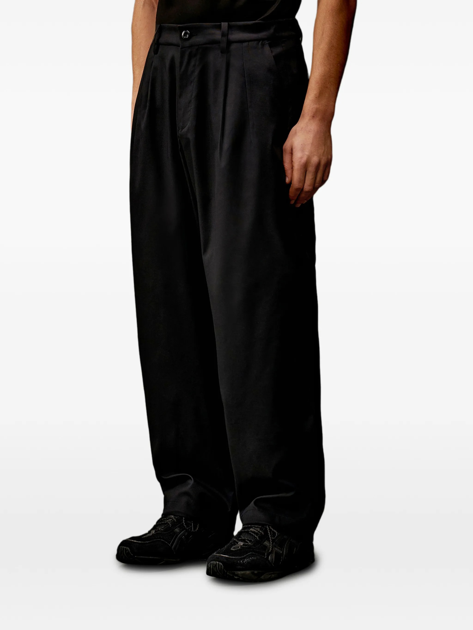 [C.P.COMPANY] Trousers SS26 20CLPA038A110407A