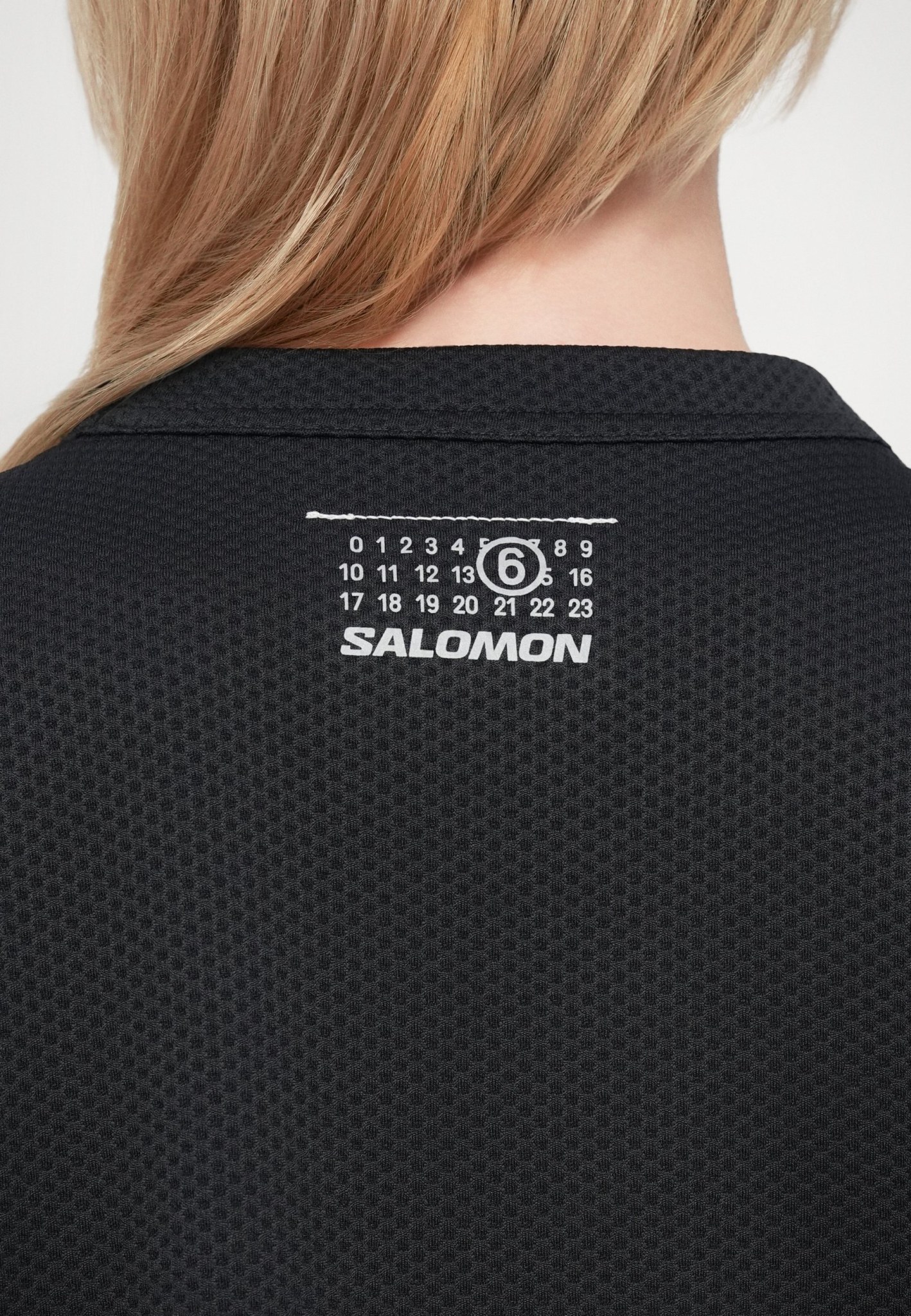 [MM6 MAISON MARGIELA X SALOMON] T-shirts Long Sleeve SS26 S52NH0036M20139