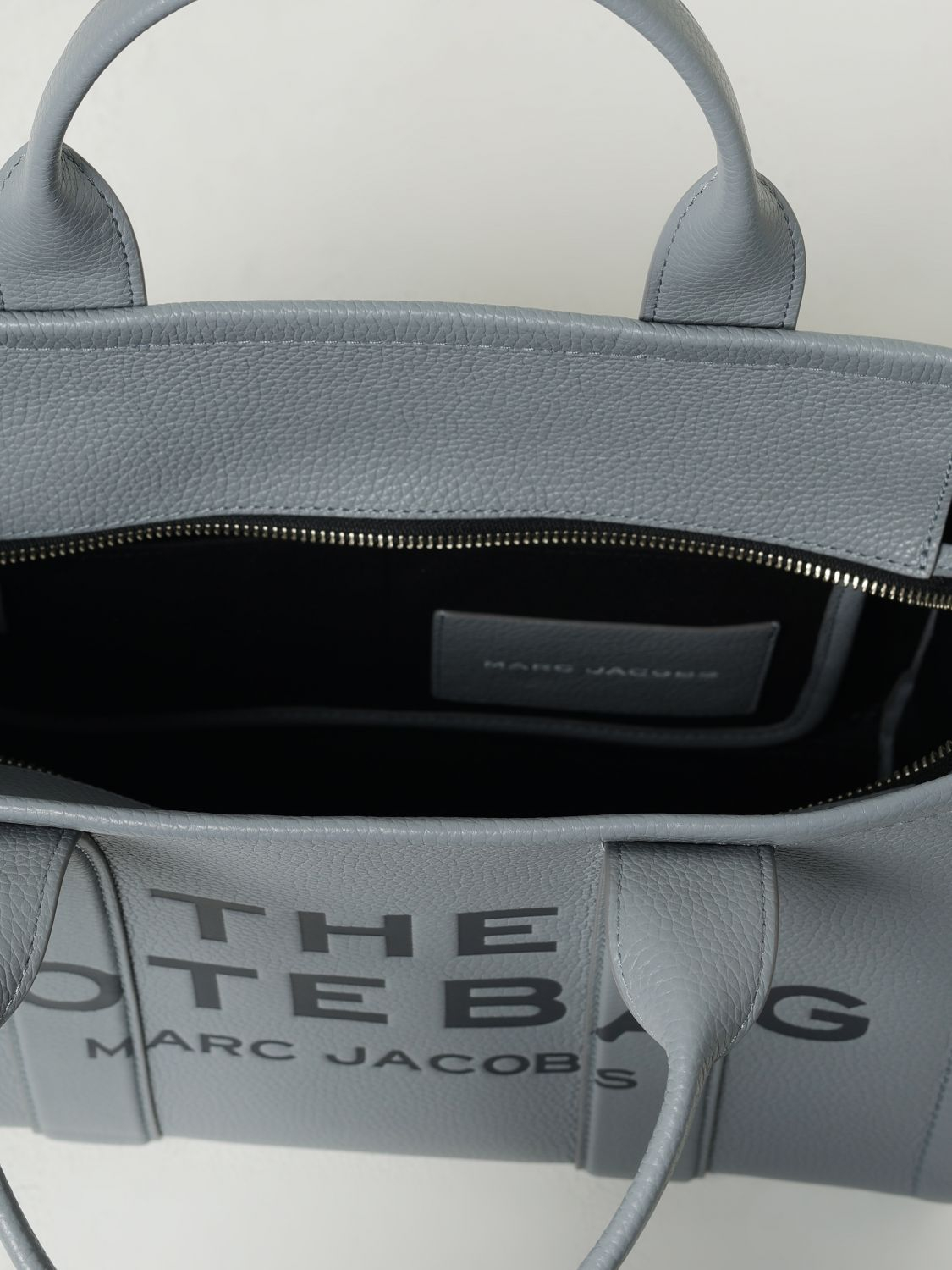 [Marc Jacobs] Tote bag FW25 H004L01PF21 050
