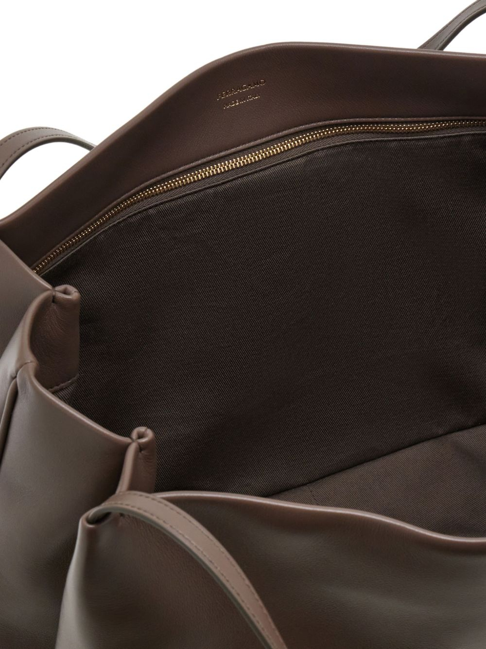 [Salvatore Ferragamo] Tote bag FW26 219804785175011