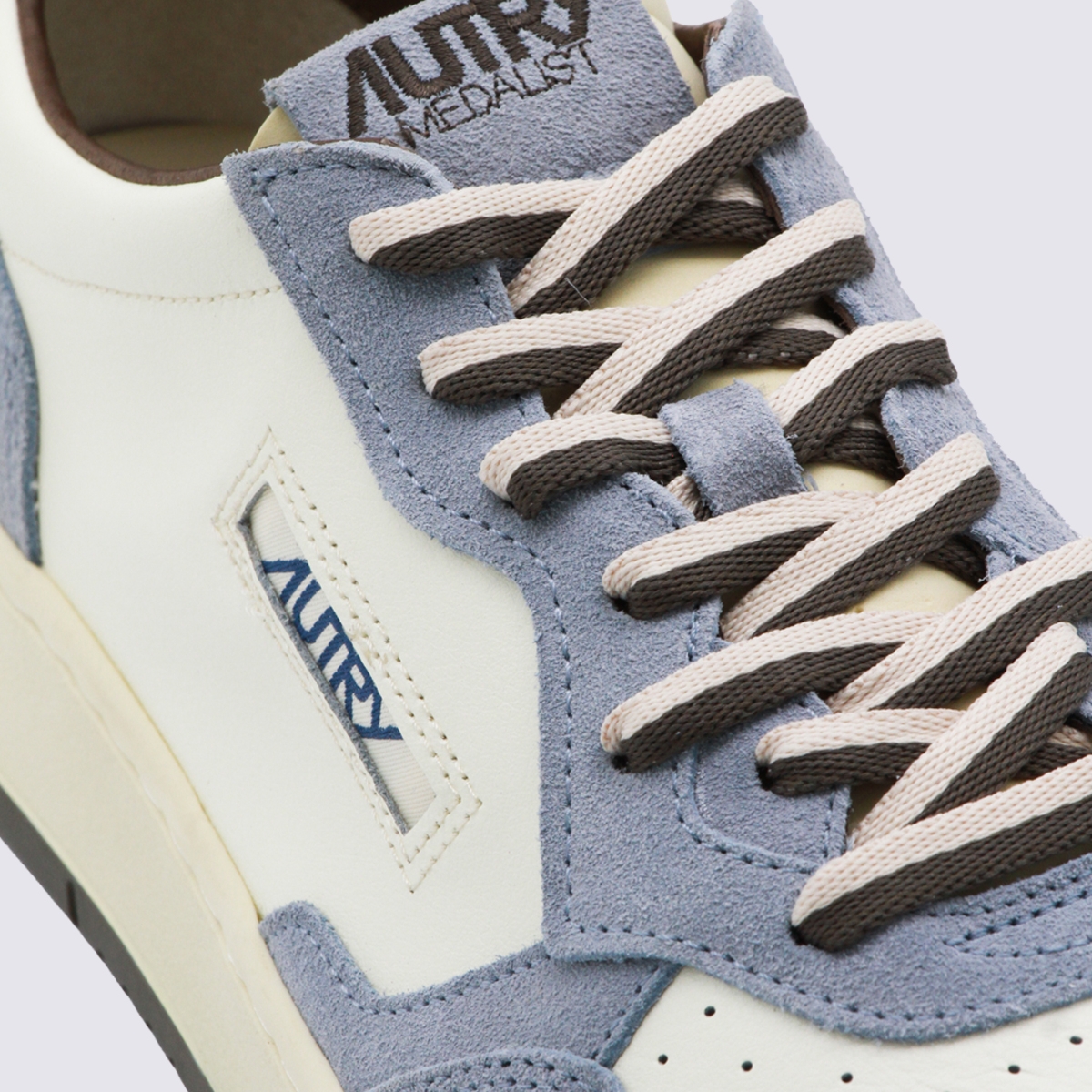 [AUTRY] Sneakers FW26 AULMBW06
