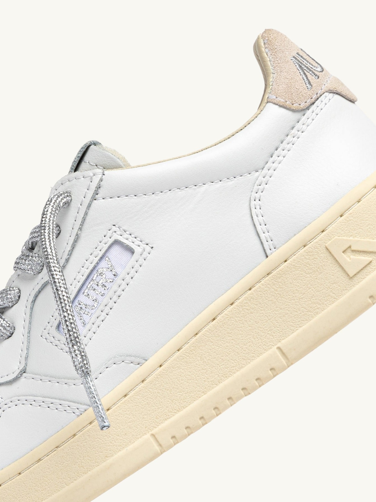 [AUTRY] Sneakers FW26 AULWSW03