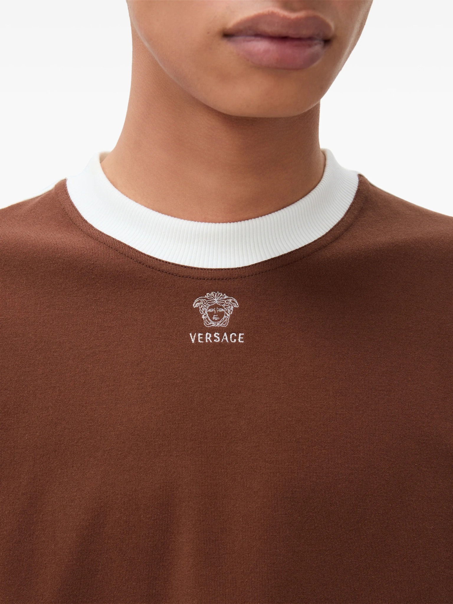[Versace] T-shirts Short Sleeve FW26 10248241A186392NB50