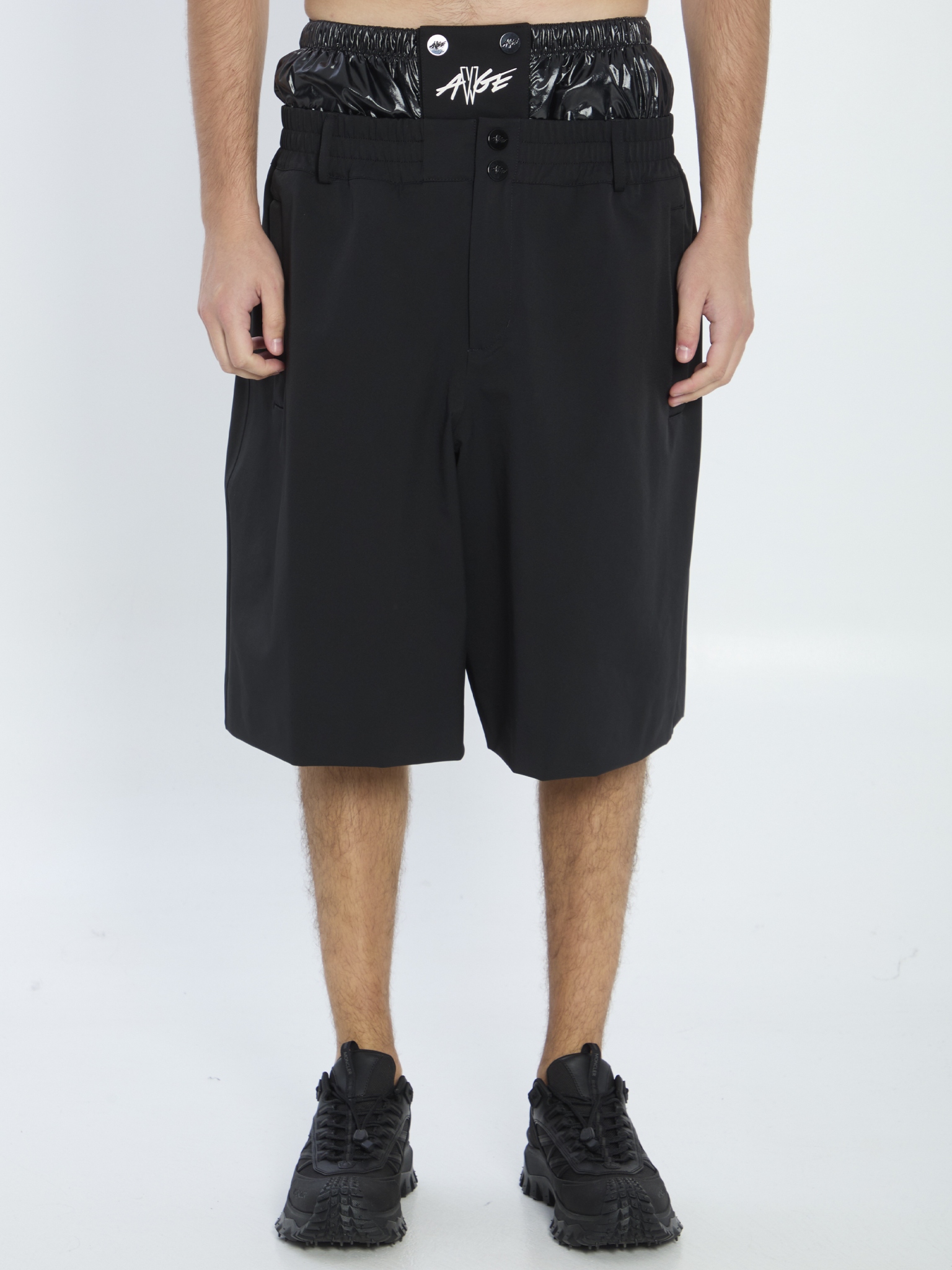 [MONCLER X ASAP ROCKY] Shorts FW25 K24042B00001_M7556_999