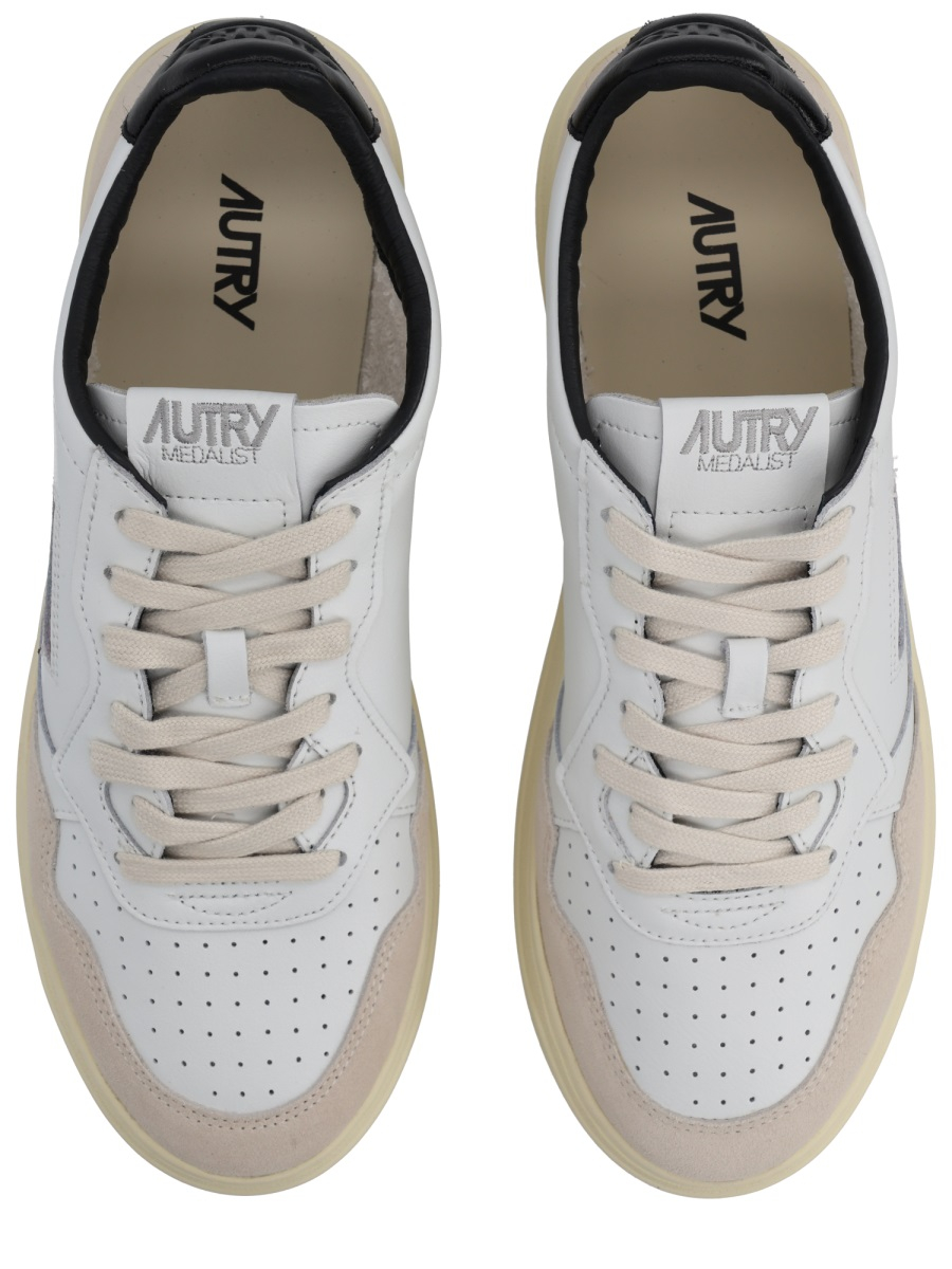 [AUTRY] Sneakers FW26 AULM_MA04