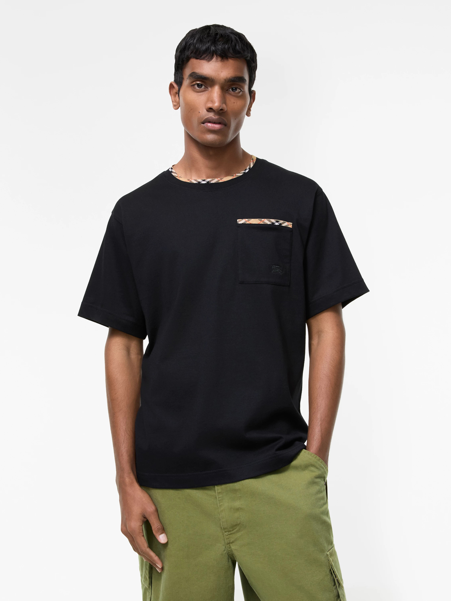 [Burberry] T-shirts Short Sleeve FW26 8127628A1189