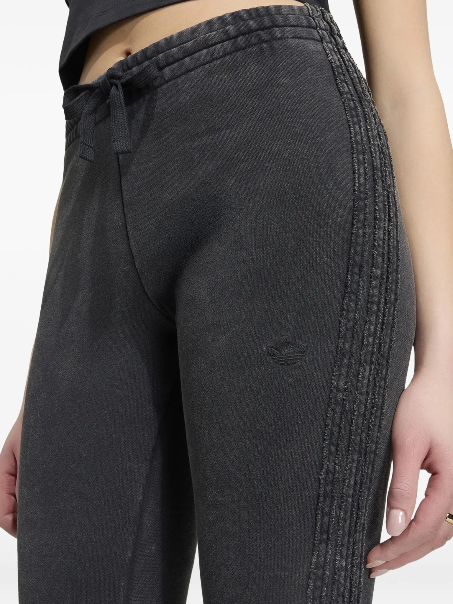 [ADIDAS ORIGINALS] Training Pants FW26 KS9168