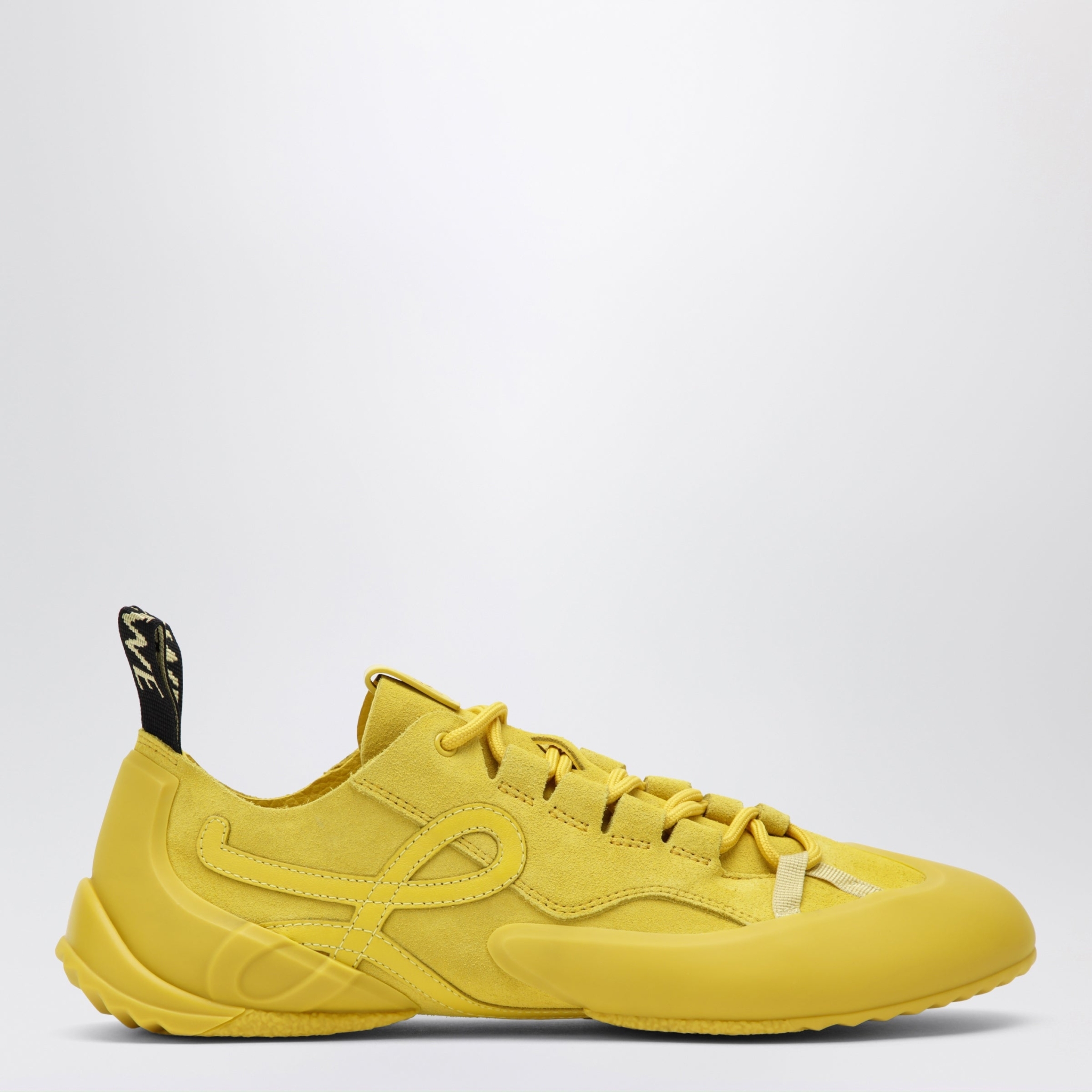 [Loewe] Sneakers SS26 L814282X76SUE