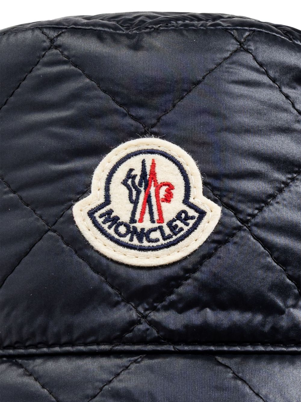 [Moncler] Hat FW25 K20933B00027788RA778
