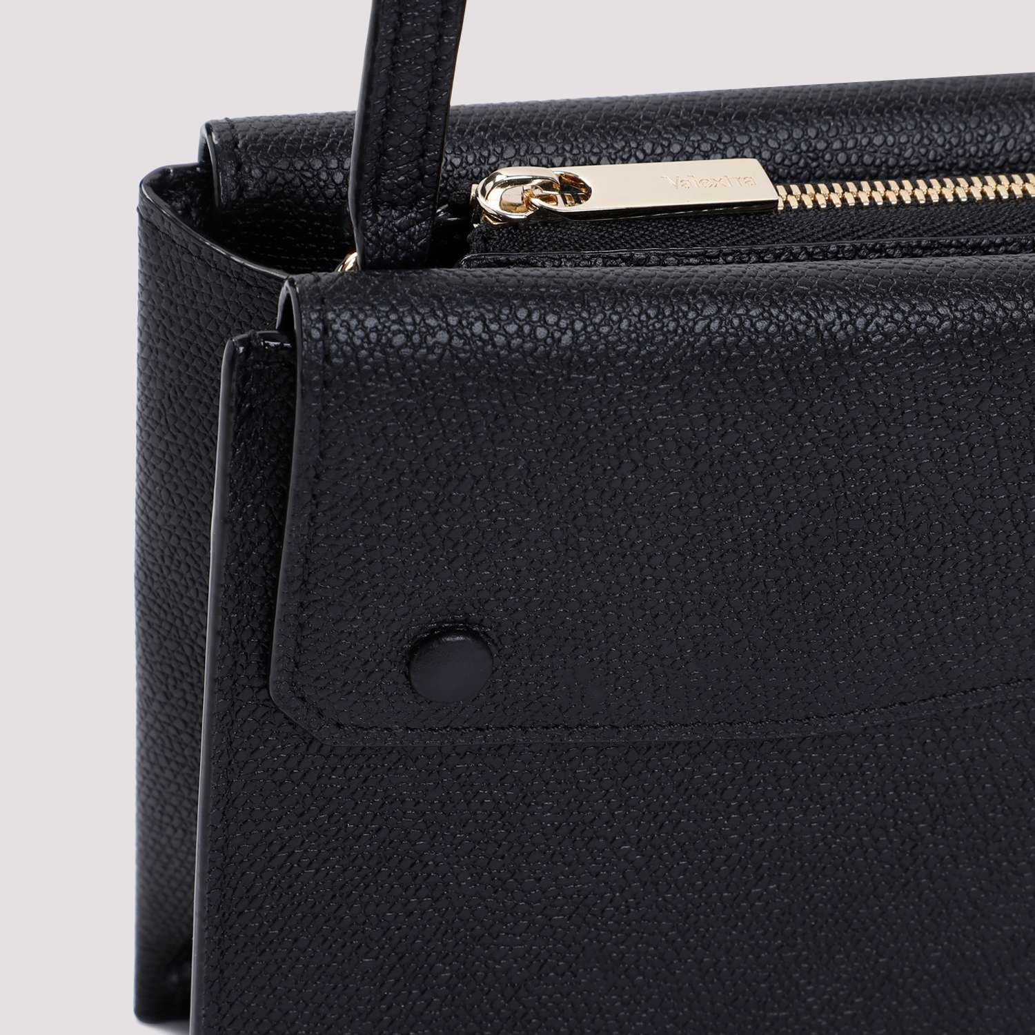 [Valextra] Cross body bag FW26 WBPK0001028LOC99