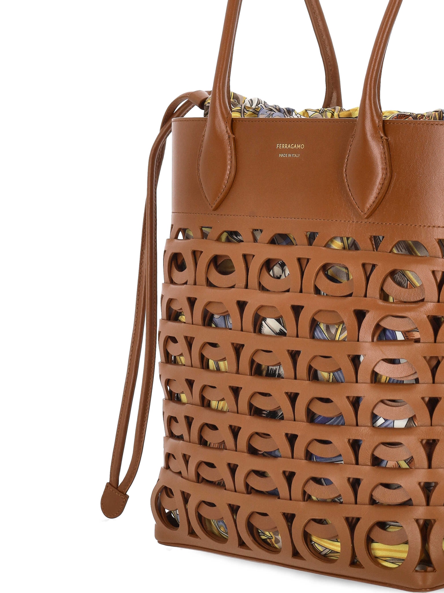 [Salvatore Ferragamo] Tote bag SS26 21A012789999