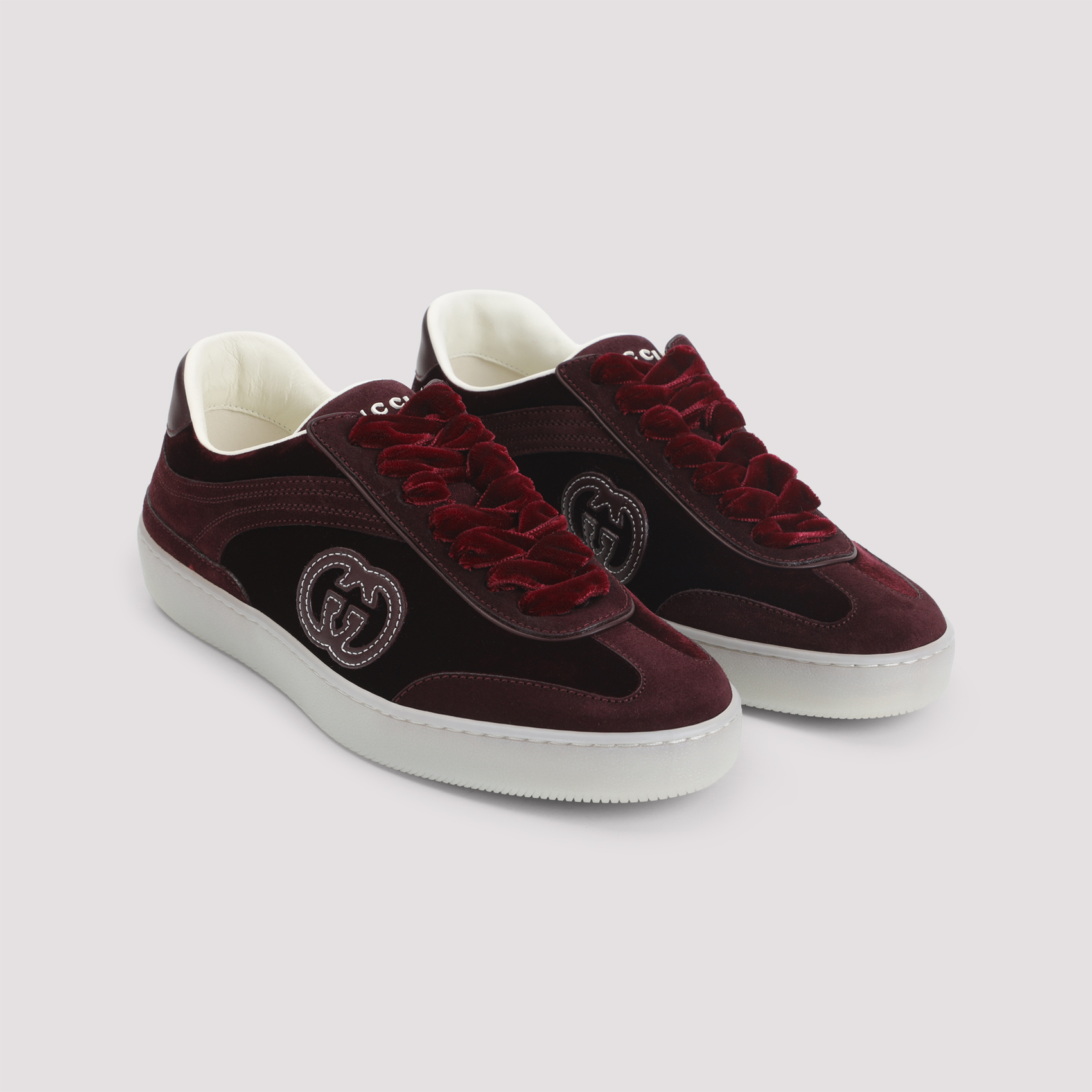 [Gucci] Sneakers FW26 812656.AAE4N