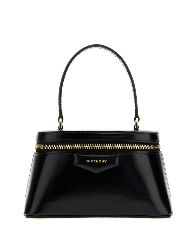 [Givenchy] Bag FW26 BB60QMB13A 001