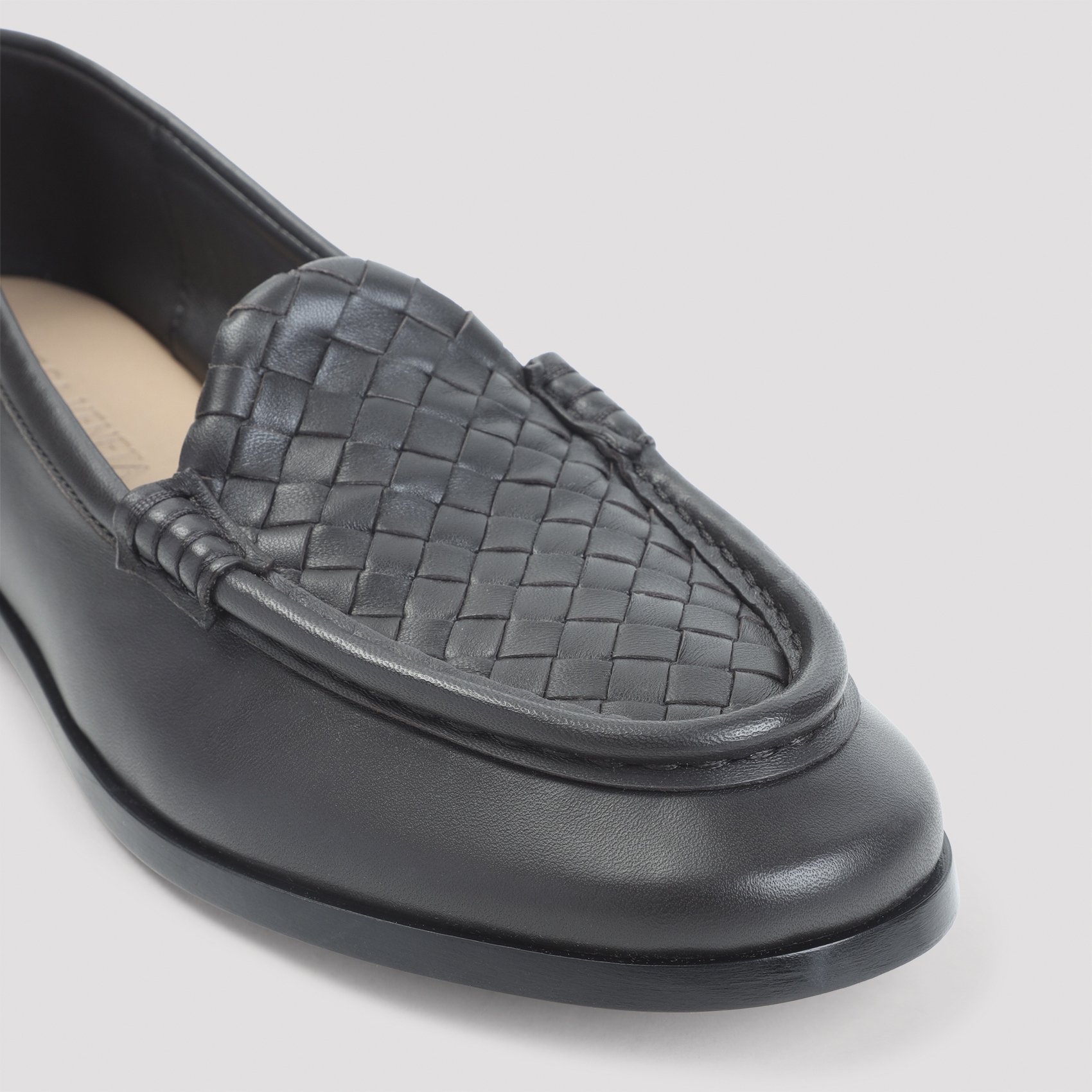 [Bottega Veneta] Loafer FW26 876126.VBSDO