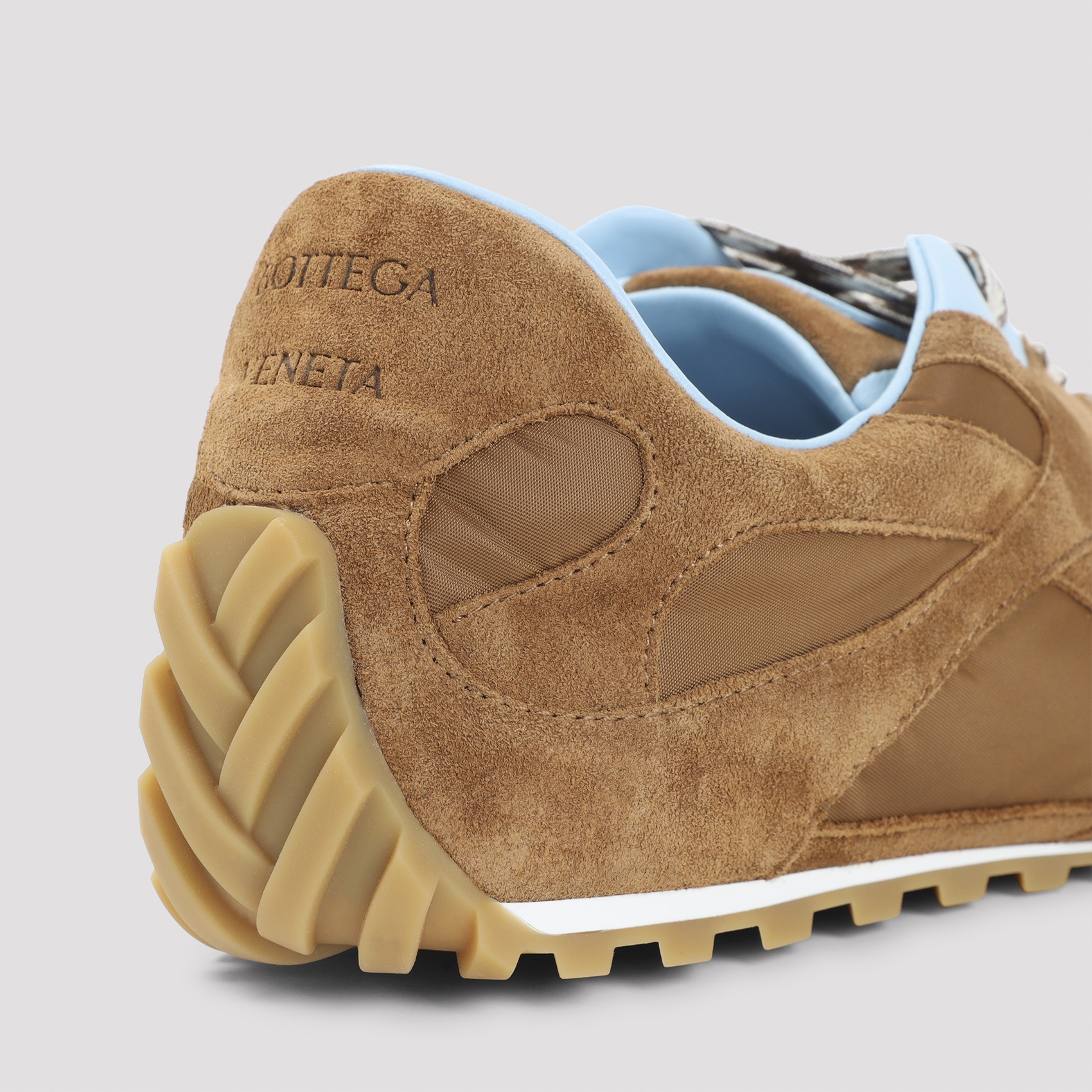 [Bottega Veneta] Sneakers FW26 838373.V3MS2
