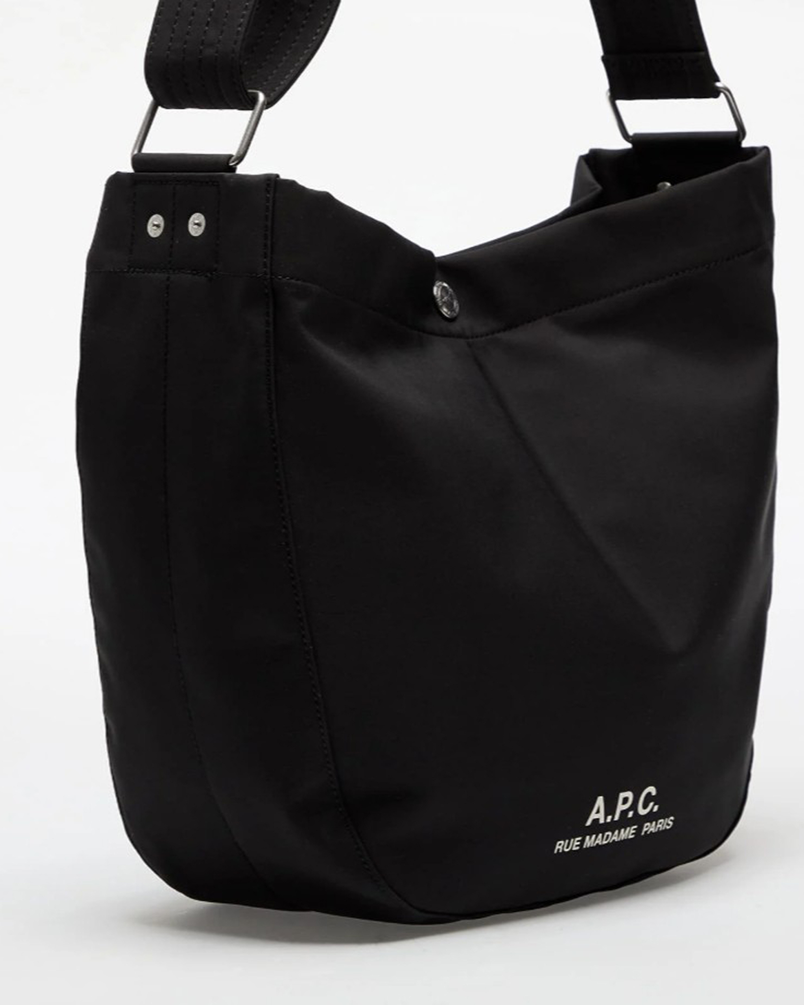 [A.P.C.] Shoulder bag FW26 PSAKR-M67010LZZ