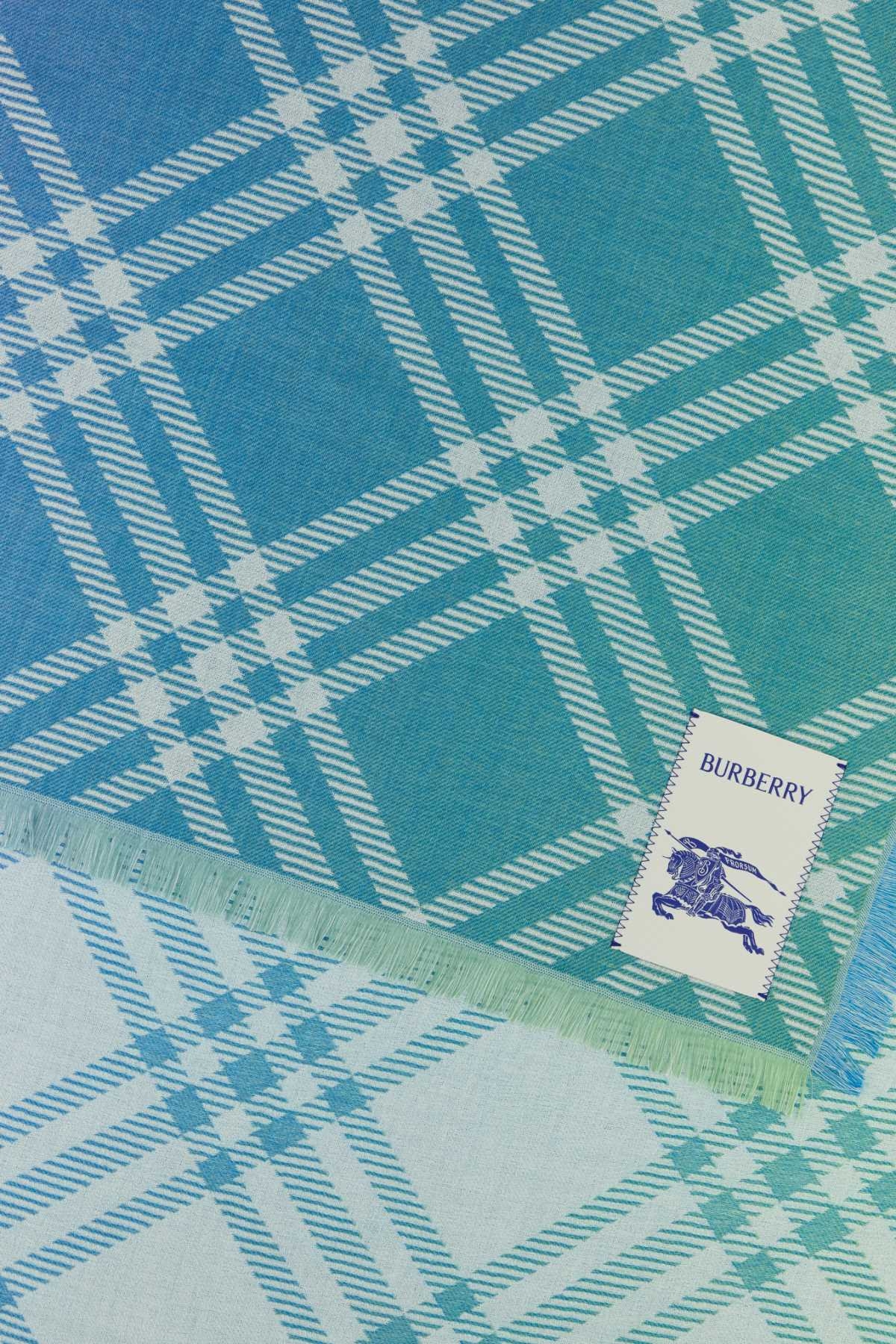 [Burberry] Scarf FW26 8125852 C5310