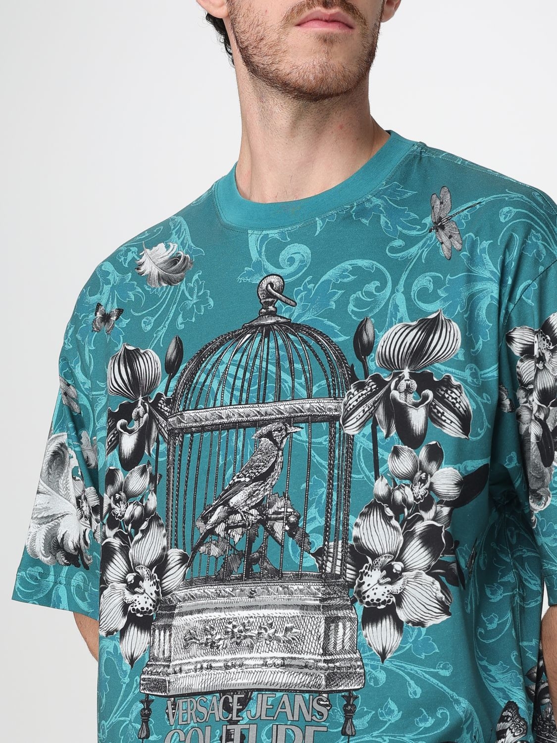 [VERSACE JEANS COUTURE] T-shirts Short Sleeve FW25 79GAH6XCJS506 U20