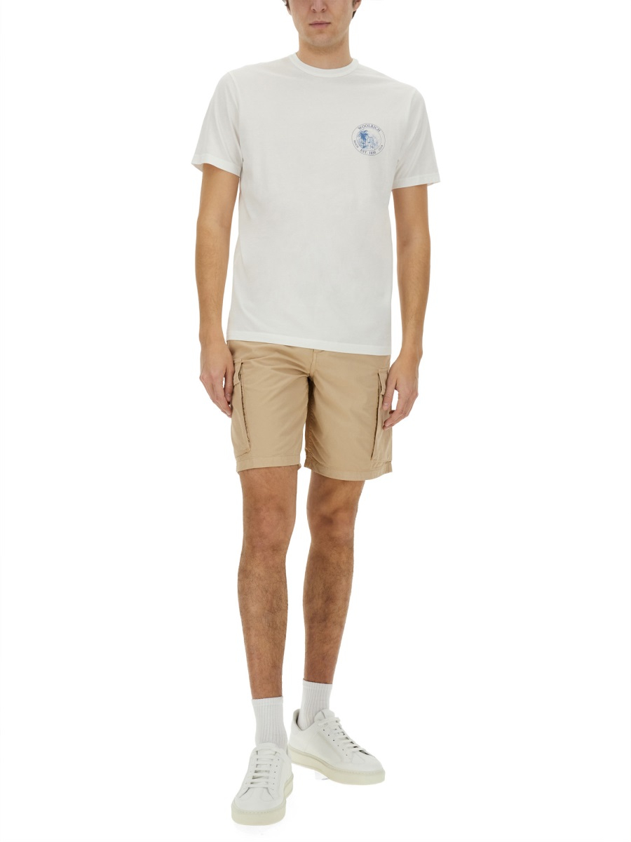[Woolrich] Shorts SS25 CFWOSH0051MR_UT36658640