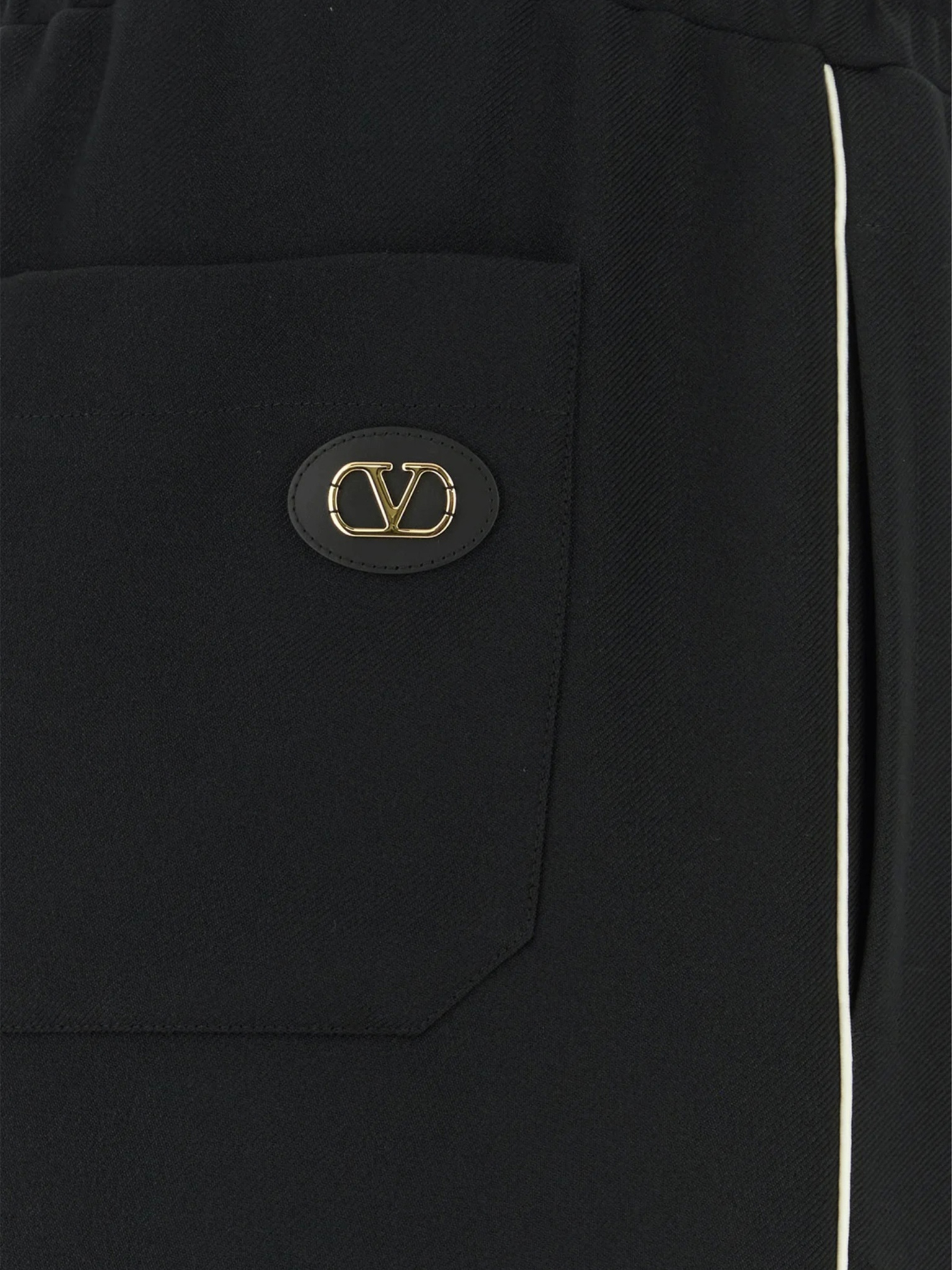 [Valentino] Trousers SS26 8V3MD05JAYY