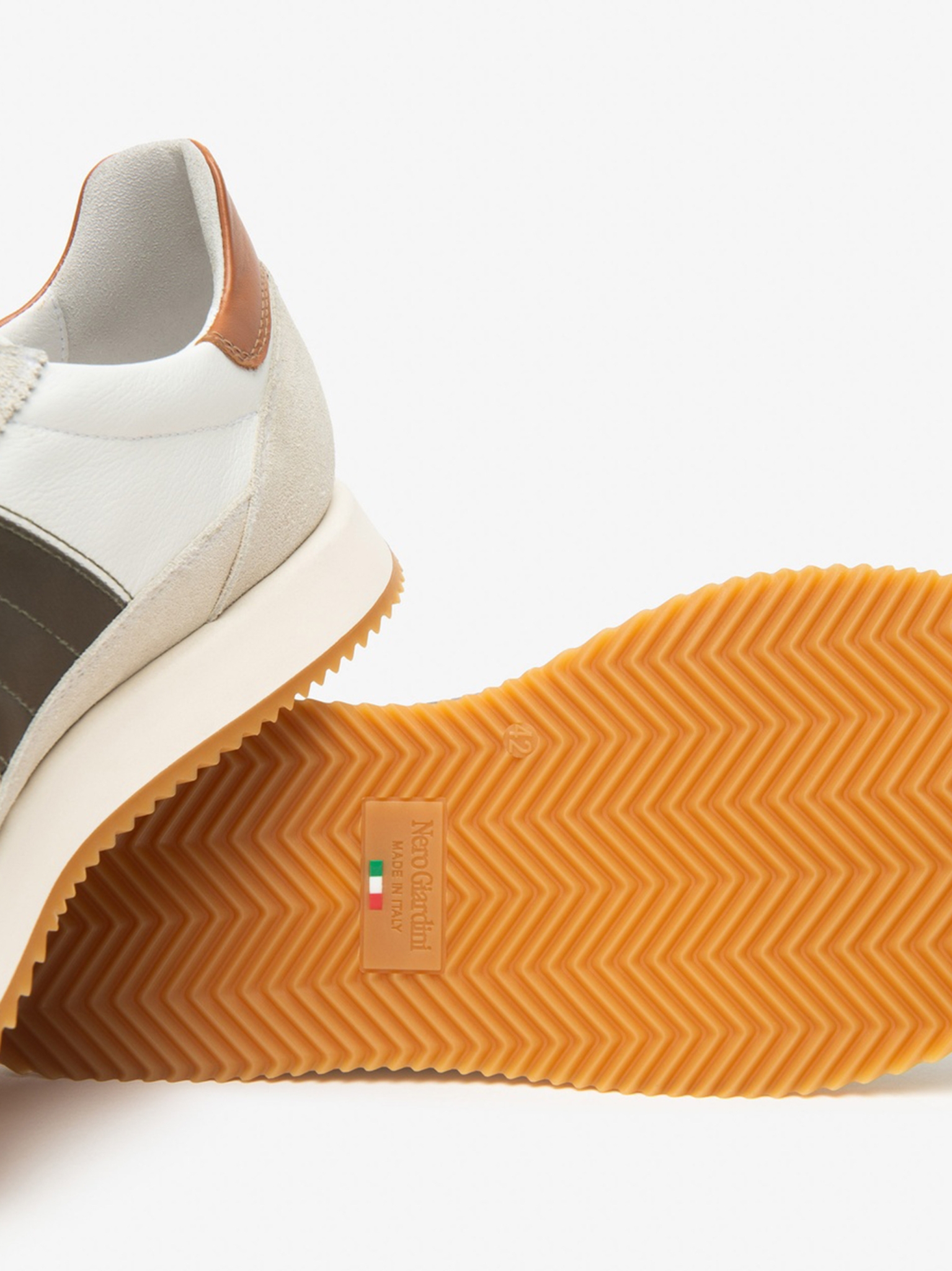 [NERO GIARDINI] Sneakers SS26 E601113U