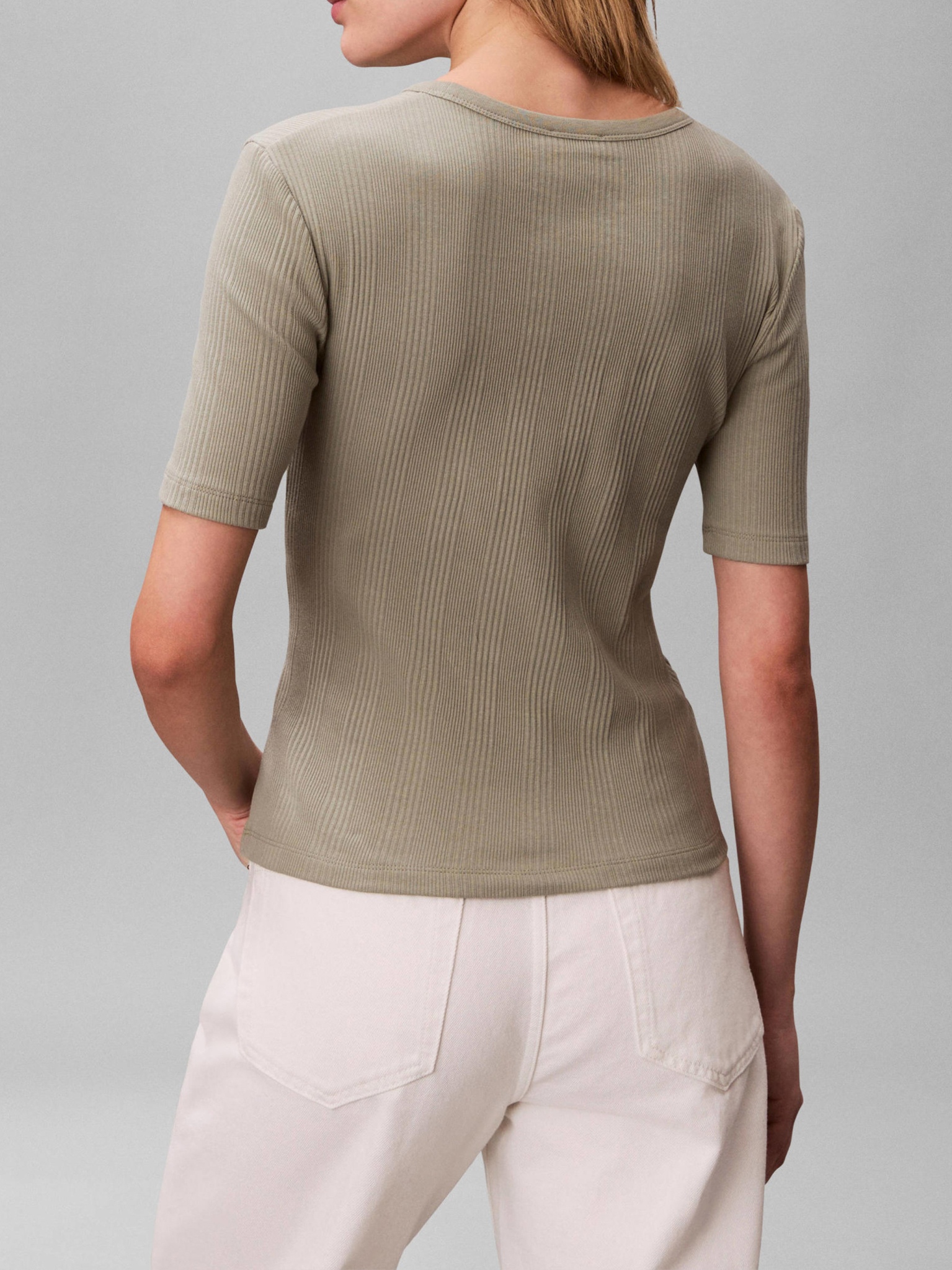 [CALVIN KLEIN] T-shirts Short Sleeve SS26 LV044F211G