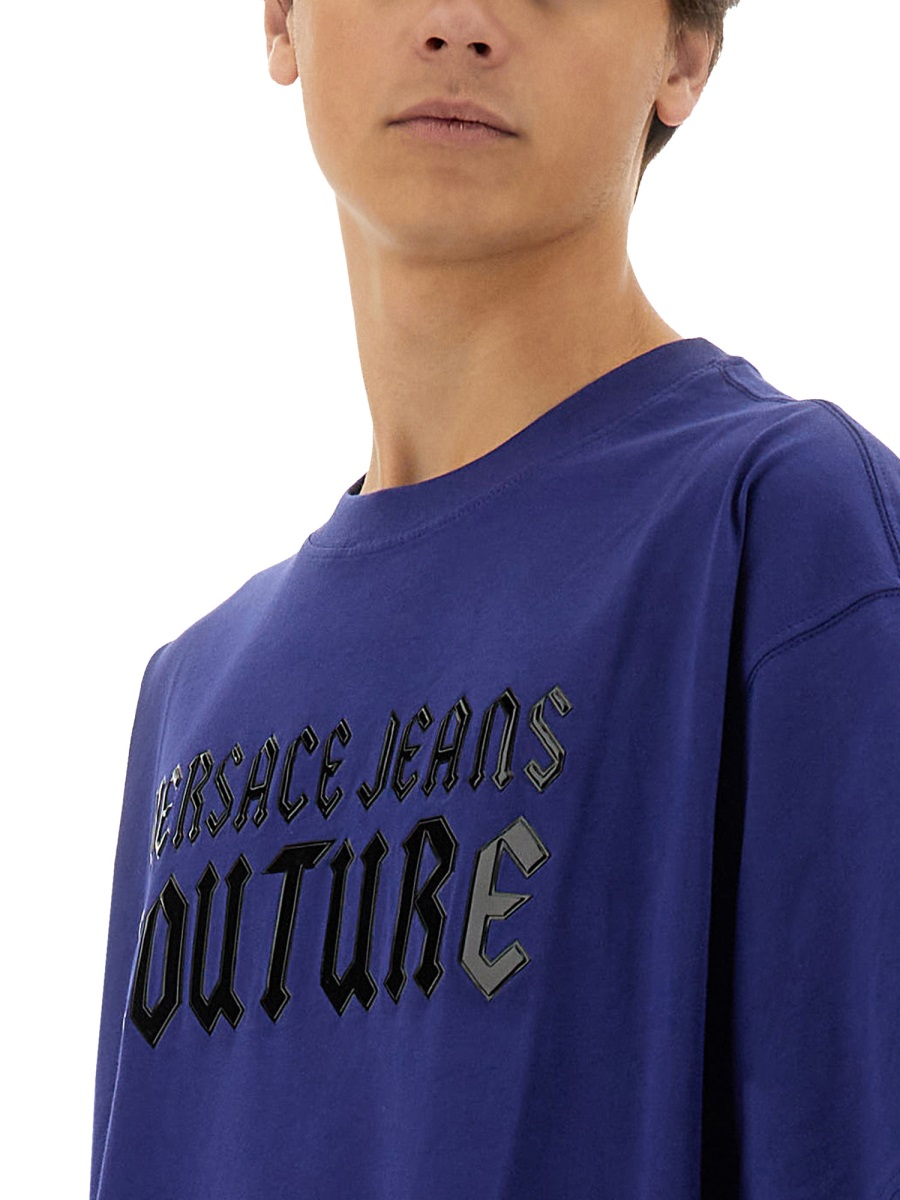 [VERSACE JEANS COUTURE] T-shirts Short Sleeve FW24 77GAHL02_CJ01L238