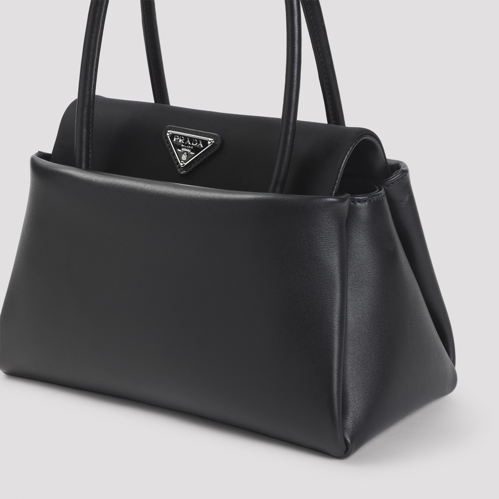 [Prada] Shoulder bag FW26 1BA501VOPO.2G52