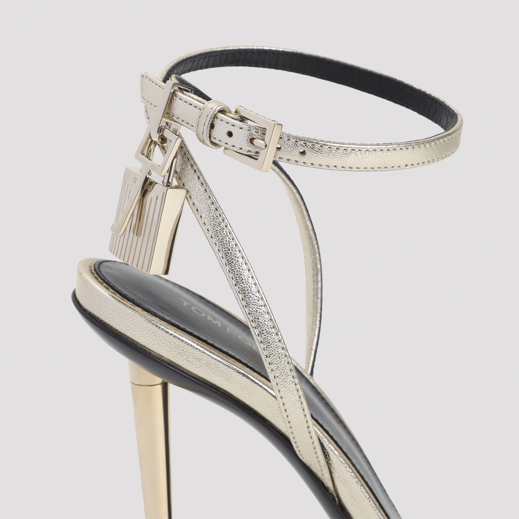 [Tom Ford] Pumps FW26 W2272.LSP014P