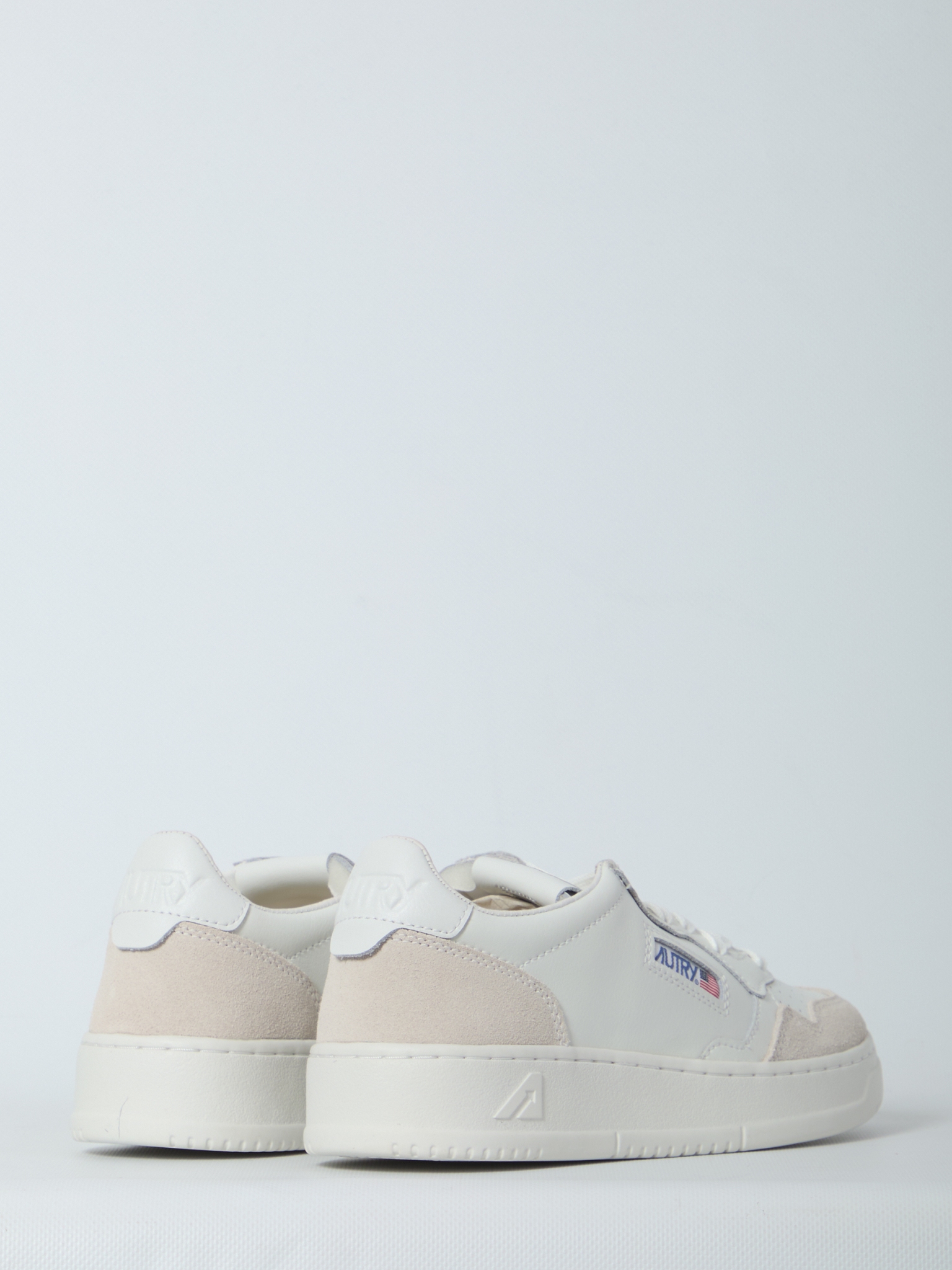 [AUTRY] Sneakers FW26 AULM_LS_30